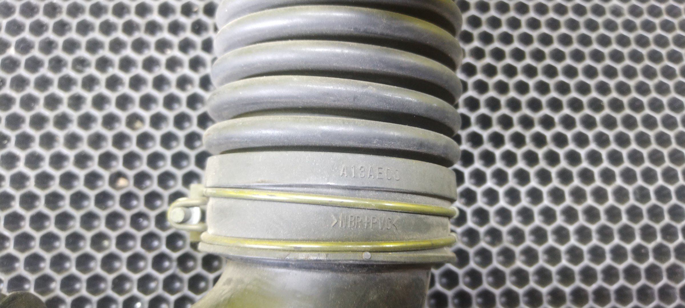 ГОФРА ВОЗДУШНОГО ФИЛЬТРА/SUB/EJ20/EJ201/EJ202/FORESTER/SF5/SF9/46020FC010