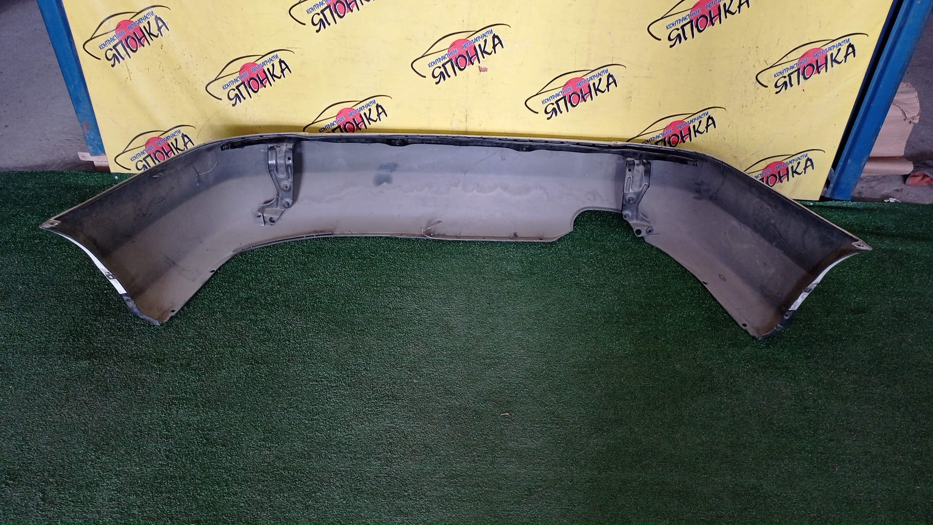 БАМПЕР/MMC/GALANT/E52A/E53A/E54A/E57A/E64A/E72A/E74A/E77A/E84A/B/MR162124