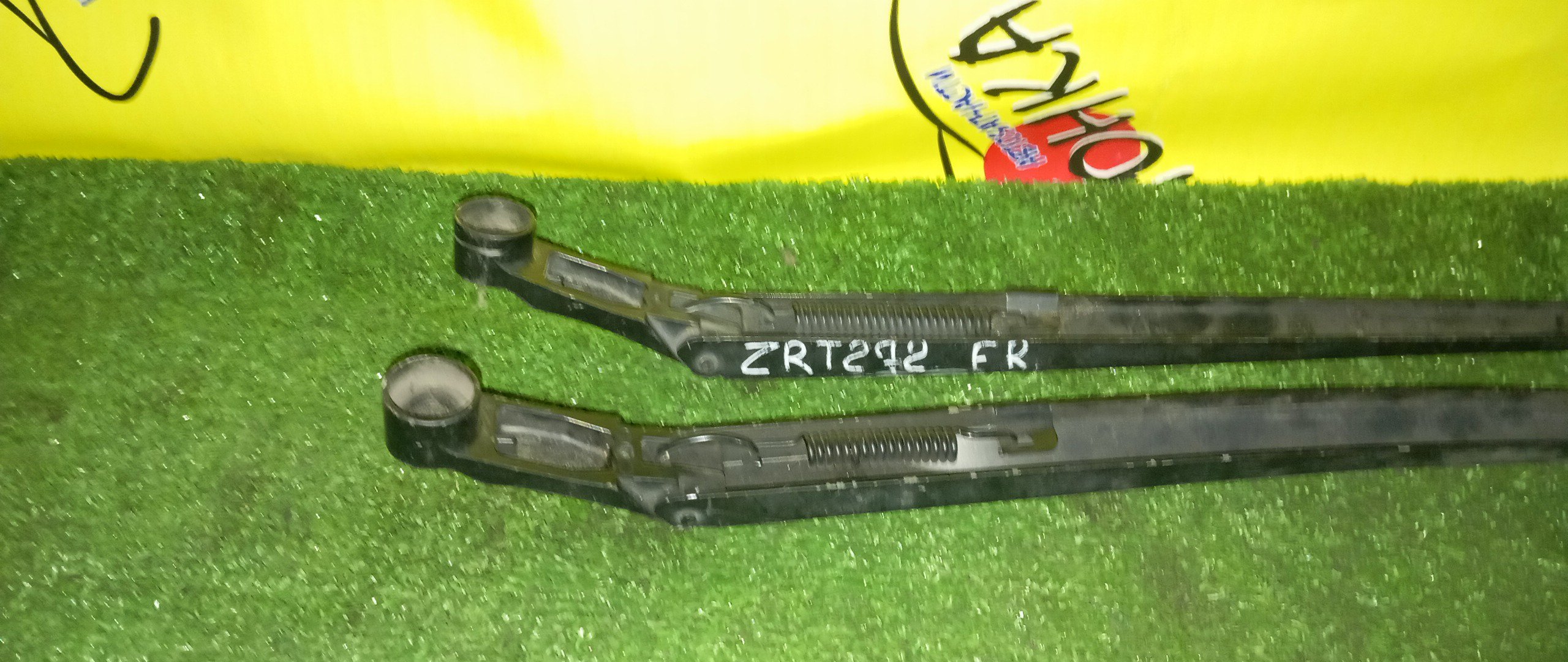 ДВОРНИК ЛОБОВОГО СТЕКЛА/TOY/AVENSIS/ZRT272/F/ПАРА
