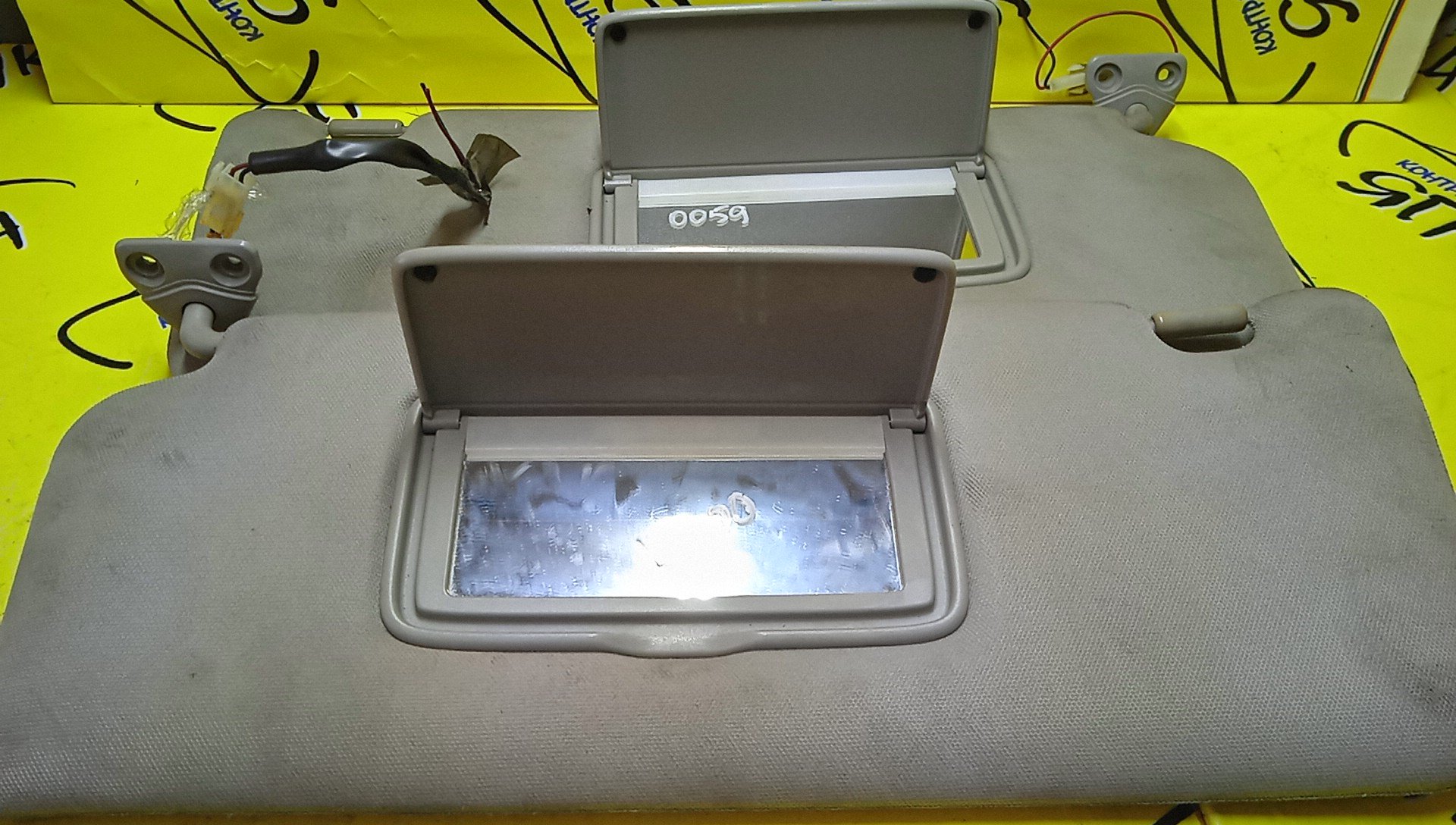 КОЗЫРЕК СОЛНЦЕЗАЩИТНЫЙ/INF/QX56/ARMADA/TITAN/JA60/TA60/A60/ТОЛЬКО ПАРА/96401ZQ00B/96400ZQ00B