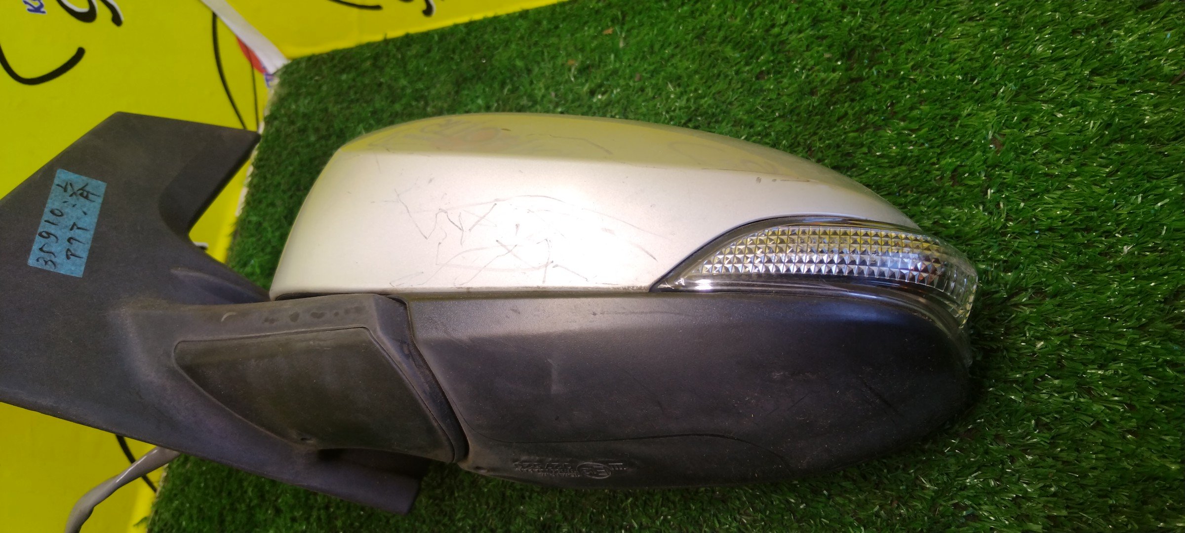 ЗЕРКАЛО/TOY/AQUA/NHP10/7 КОНТ./L/С ПОВТОРИТЕЛЕМ