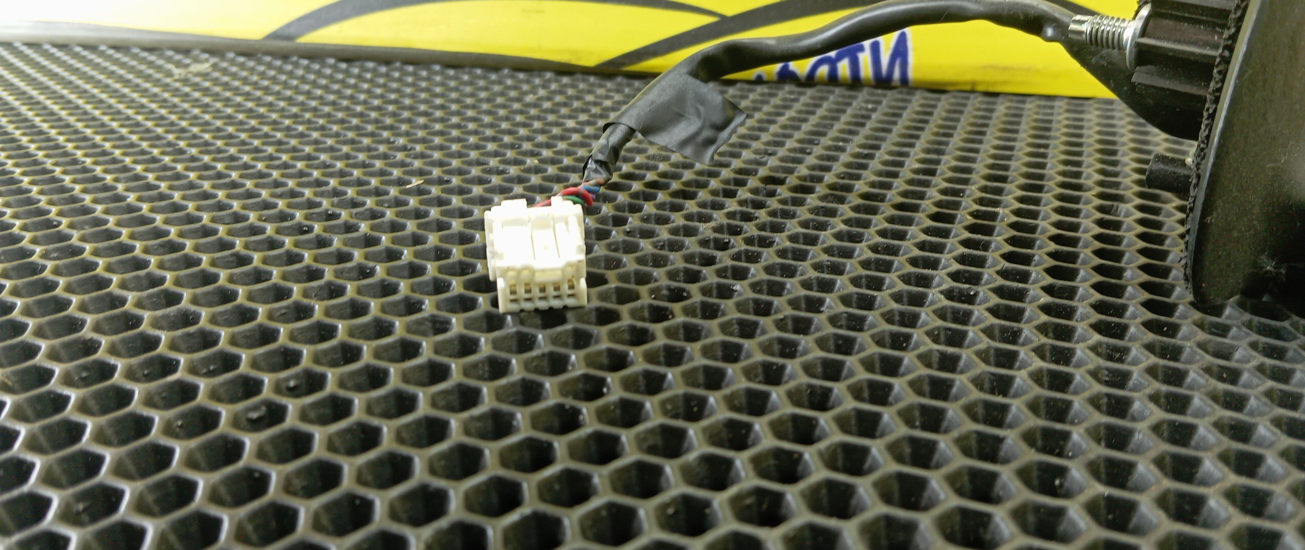 ЗЕРКАЛО/NIS/MARCH/MICRA/AK12/BK12/BNK12/K12/YK12/5KOHT/L