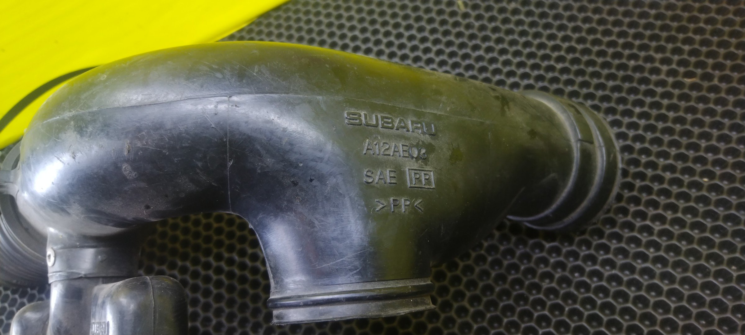 ГОФРА ВОЗДУШНОГО ФИЛЬТРА/SUB/EJ20/EJ201/EJ202/FORESTER/SF5/SF9/46020FC010