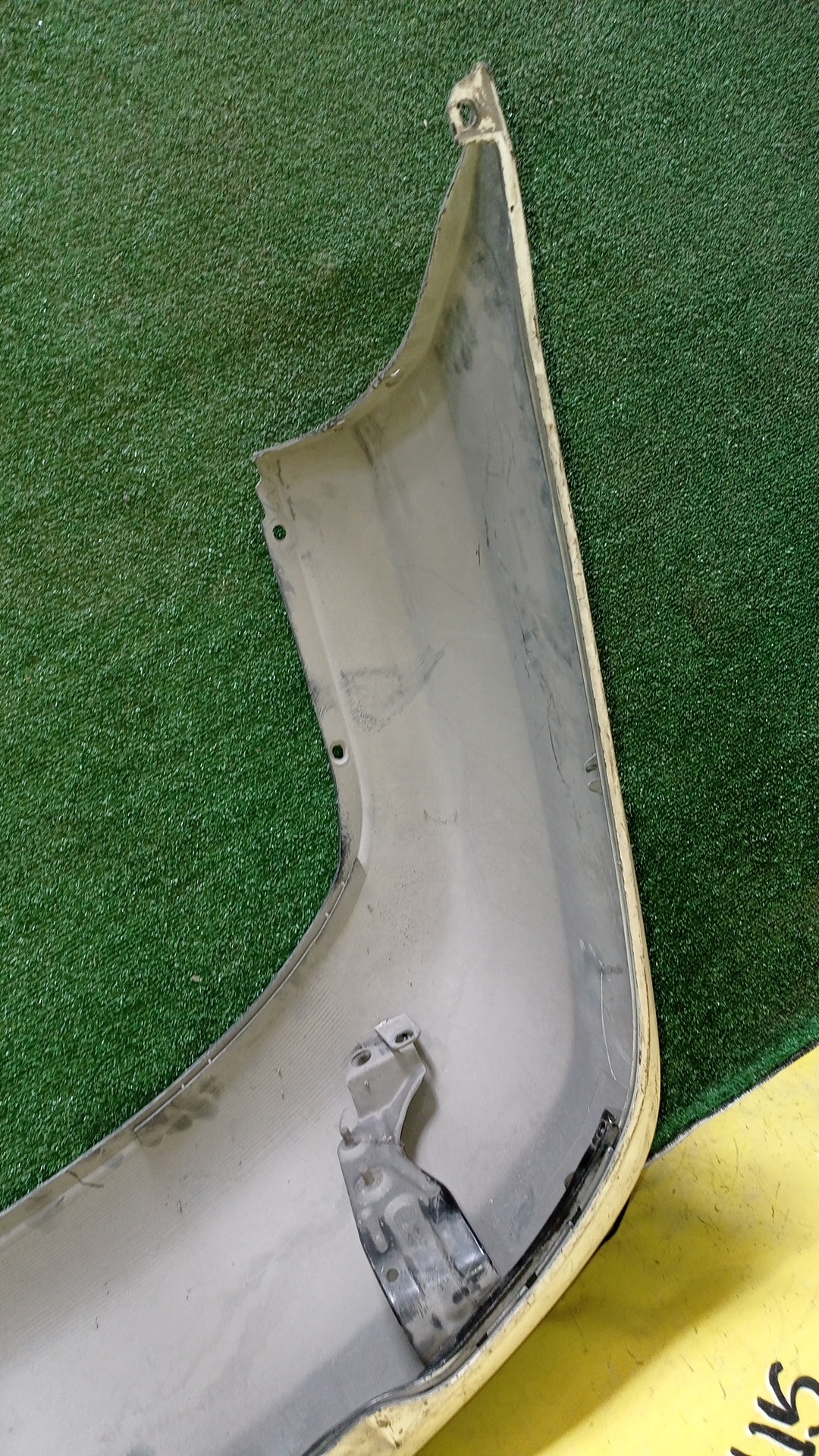 БАМПЕР/MMC/GALANT/E52A/E53A/E54A/E57A/E64A/E72A/E74A/E77A/E84A/B/MR162124