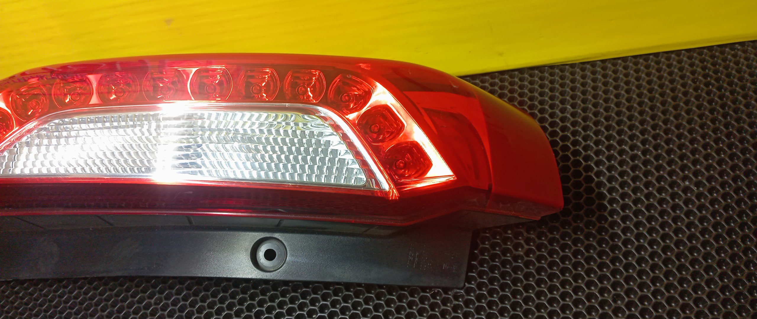 ФОНАРЬ/NIS/X-TRAIL/T31/NT31/TNT31/22023308/R