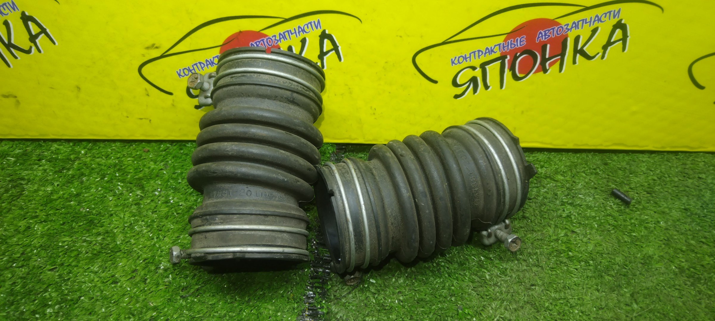 ГОФРА ВОЗДУШНОГО ФИЛЬТРА/TOY/1MZFE/ALPHARD/MNH10/MNH15/1788120110