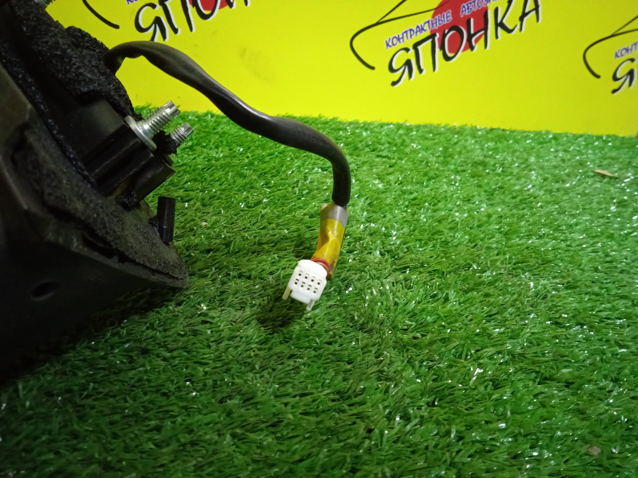 ЗЕРКАЛО/NIS/MARCH/MICRA/AK12/BK12/BNK12/K12/YK12/5KOHT/L