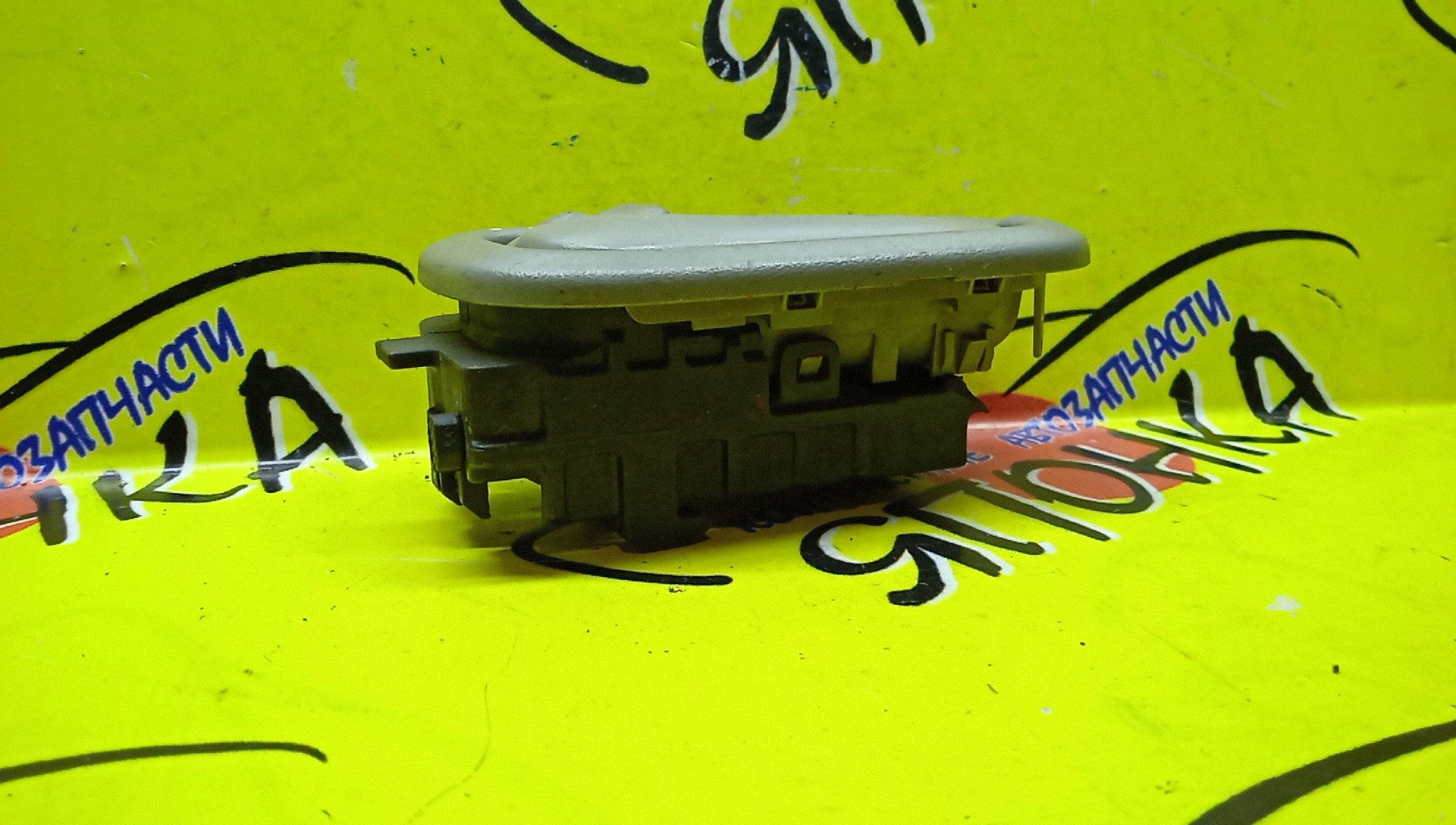 РУЧКА ДВЕРИ ВНУТРЕННЯЯ/NIS/AD/ALMERA/BASSARA/PRESAGE/SILVIA/SKYLINE/SUNNY/TINO/WINGROAD/X-TRAIL/B15/BNR34/ENR34/ER34/FB15/FNB15/HR34/HU30/HV10/JB15/JHU30/JNU30/JTNU30/JTU30/JU30/JVNU30/JVU30/MU30/N16/NT30/NU30/PNT30/PV10/QB15/S15/SB15/T30/TNU30/TU30/U30/V10/VENY11/VEY11/VFY11/VGY11/VHNY11/VNU30/VU30/VY11/WFNY11/WFY11/WHNY11/WHY11/WPY11/WRY11/L/806714M401