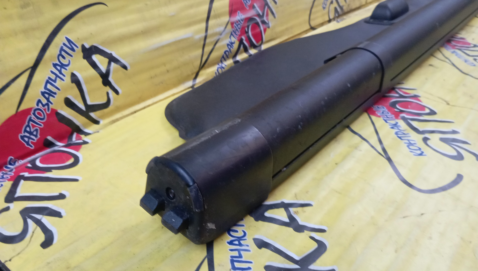 ПОЛКА БАГАЖНИКА/LR/FREELANDER/L359