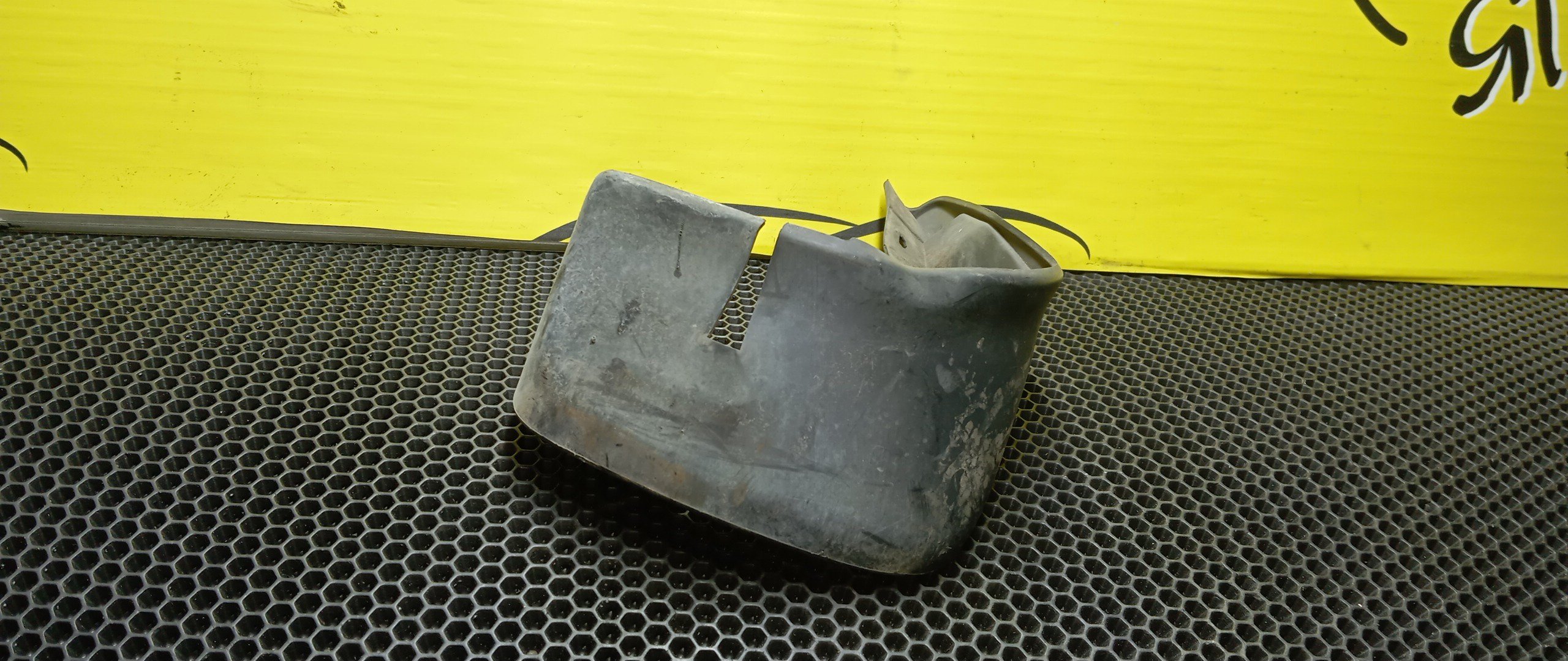 БРЫЗГОВИК/HON/FIT/GD1/GD2/GD3/GD4/F/R/2 МОДЕЛЬ