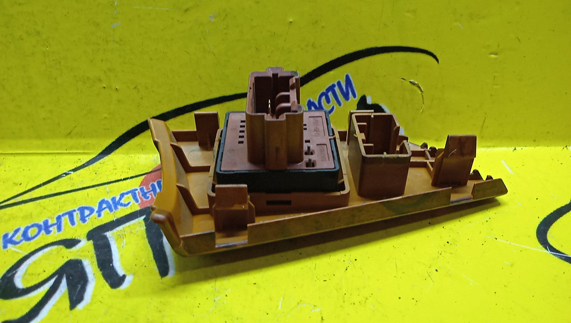 БЛОК УПРАВЛЕНИЯ ЗЕРКАЛАМИ/MMC/AIRTREK/ASX/CHARIOT GRANDIS/COLT/COLT PLUS/DELICA D5/DINGO/DION/GALANT FORTIS/GRANDIS/LANCER/LANCER CEDIA/LANCER EVOLUTION/MIRAGE/MIRAGE DINGO/MONTERO/MONTERO IO/OUTLANDER/PAJERO/PAJERO IO/RVR/SPACE WAGON/TOPPO/A05A/CQ1A/CQ2A/CQ5A/CR5W/CR6W/CS1A/CS2A/CS2W/CS3A/CS3W/CS5A/CS5W/CS6A/CS6W/CS7A/CS7W/CS9W/CT9A/CU2W/CU4W/CU5W/CV1W/CV2W/CV4W/CV5W/CW4W/CW5W/CW6W/CX3A/CX4A/CX6A/CY3A/CY4A/CY6A/CZ4A/GA1W/GA2W/GA3W/GA4W/GA6W/H76W/H77W/H82A/HA1W/N61W/N64W/N71W/N73W/N73WG/N74W/N74WG/N84W/N94W/NA4W/V63W/V65W/V68W/V73W/V75W/V77W/V78W/V83W/V87W/V88W/V93W/V97W/Z21A/Z21W/Z22A/Z22W/Z23A/Z23W/Z24A/Z24W/Z25A/Z26A/Z27A/Z27AG/Z27W/Z27WG/Z28A/MR951187/ПОД ДЕРЕВО/СО СКЛАДЫВАНИЕМ