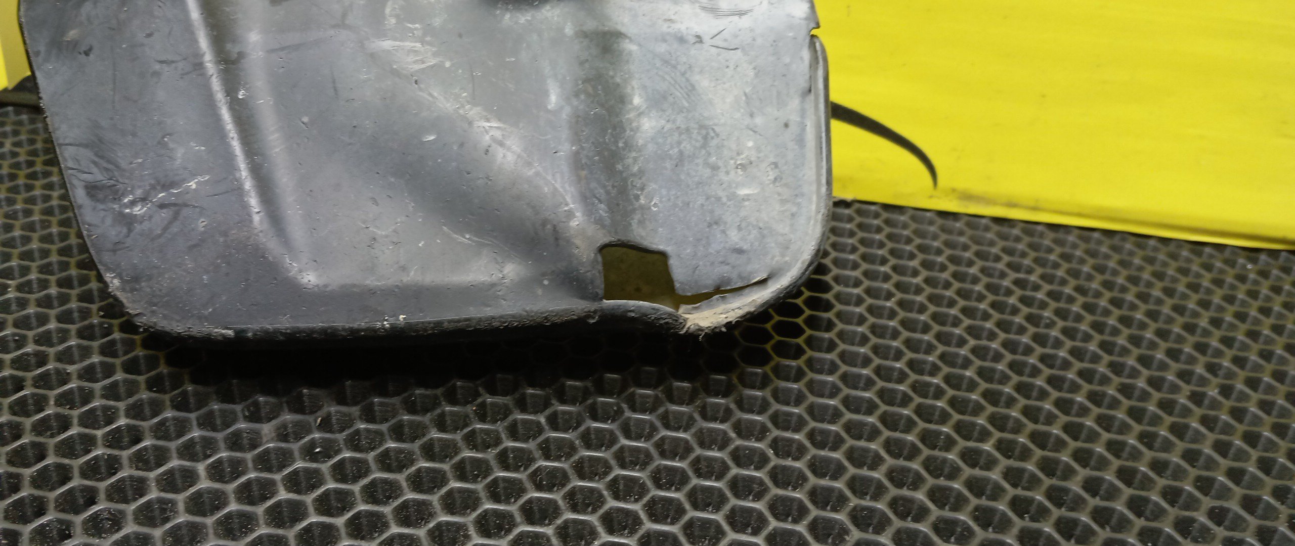 БРЫЗГОВИК/HON/FIT SHUTTLE/GG8/GP2/GG7/B/R