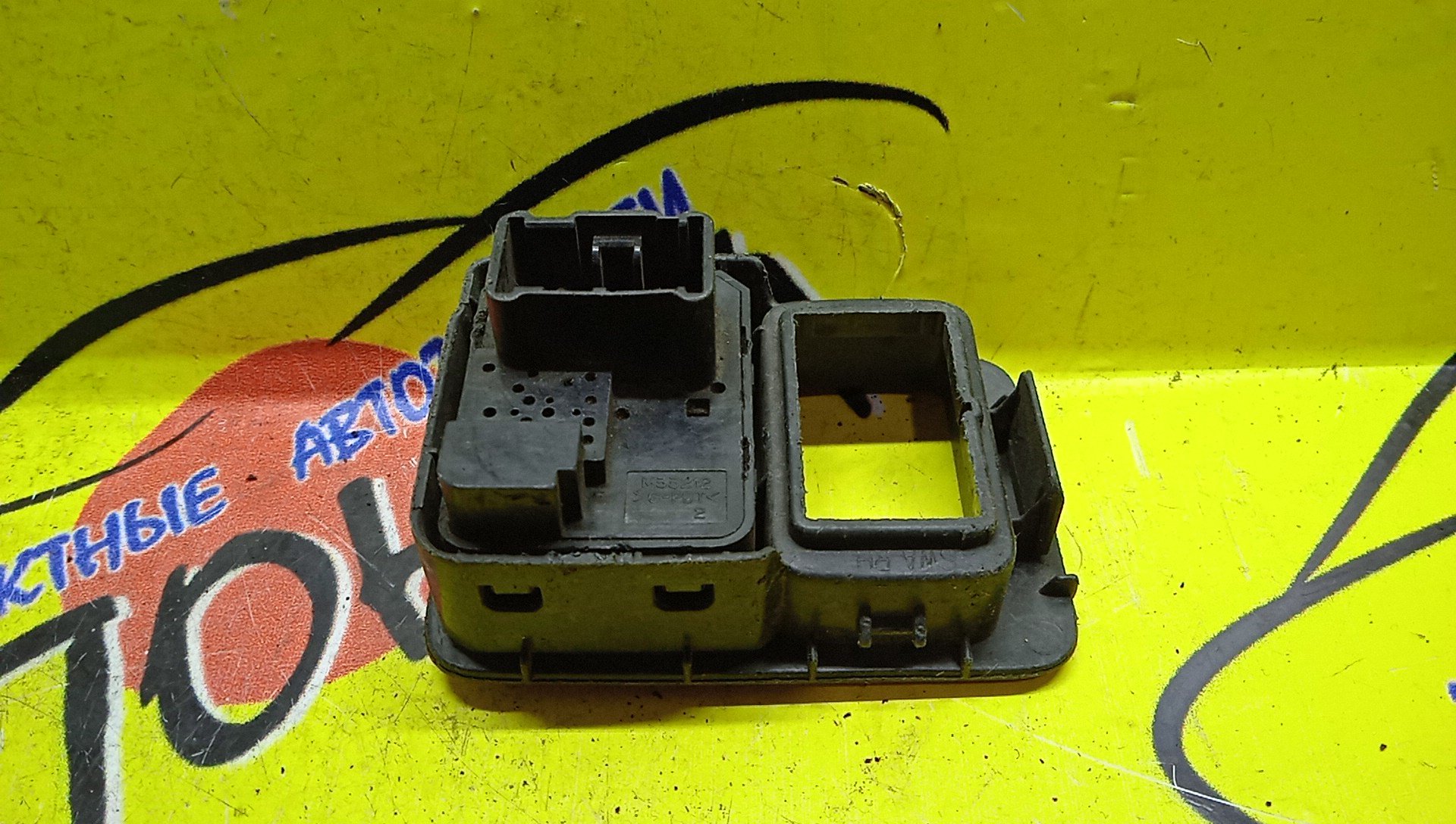 БЛОК УПРАВЛЕНИЯ ЗЕРКАЛАМИ/HON/CR-V/CR-Z/RE3/RE4/ZF1/ZF2/RE7/RE5/RE6/35190SWAJ02