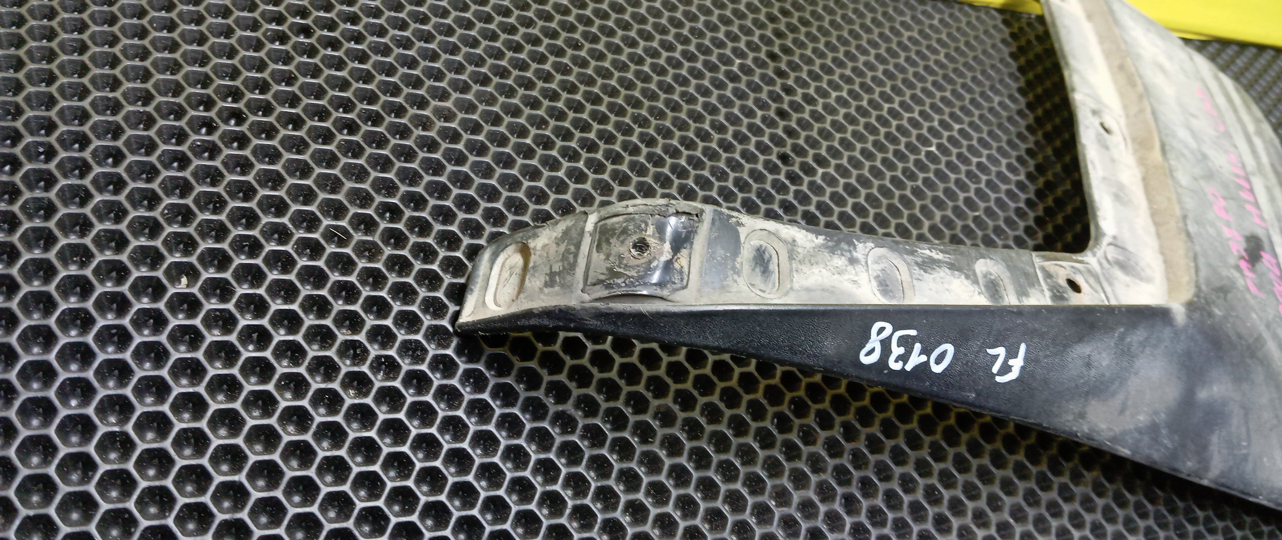 БРЫЗГОВИК/MMC/PAJERO IO/H76W/H66W/H77W/H67W/H71W/H61W/F/L