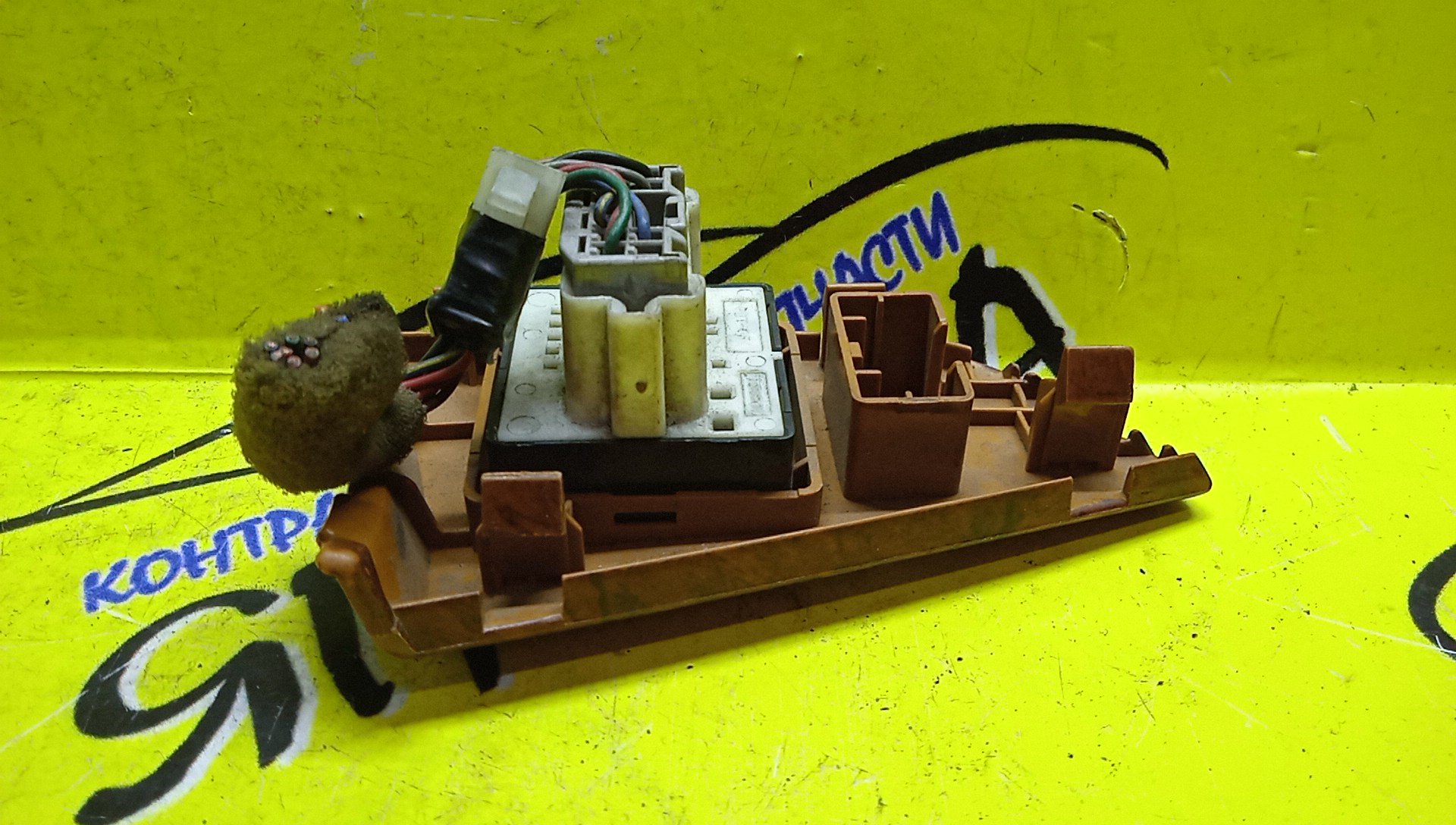 БЛОК УПРАВЛЕНИЯ ЗЕРКАЛАМИ/MMC/AIRTREK/ASX/CHARIOT GRANDIS/COLT/COLT PLUS/DELICA D5/DINGO/DION/GALANT FORTIS/GRANDIS/LANCER/LANCER CEDIA/LANCER EVOLUTION/MIRAGE/MIRAGE DINGO/MONTERO/MONTERO IO/OUTLANDER/PAJERO/PAJERO IO/RVR/SPACE WAGON/TOPPO/A05A/CQ1A/CQ2A/CQ5A/CR5W/CR6W/CS1A/CS2A/CS2W/CS3A/CS3W/CS5A/CS5W/CS6A/CS6W/CS7A/CS7W/CS9W/CT9A/CU2W/CU4W/CU5W/CV1W/CV2W/CV4W/CV5W/CW4W/CW5W/CW6W/CX3A/CX4A/CX6A/CY3A/CY4A/CY6A/CZ4A/GA1W/GA2W/GA3W/GA4W/GA6W/H76W/H77W/H82A/HA1W/N61W/N64W/N71W/N73W/N73WG/N74W/N74WG/N84W/N94W/NA4W/V63W/V65W/V68W/V73W/V75W/V77W/V78W/V83W/V87W/V88W/V93W/V97W/Z21A/Z21W/Z22A/Z22W/Z23A/Z23W/Z24A/Z24W/Z25A/Z26A/Z27A/Z27AG/Z27W/Z27WG/Z28A/MR417977/ПОД ДЕРЕВО/БЕЗ СКЛАДЫВАНИЯ