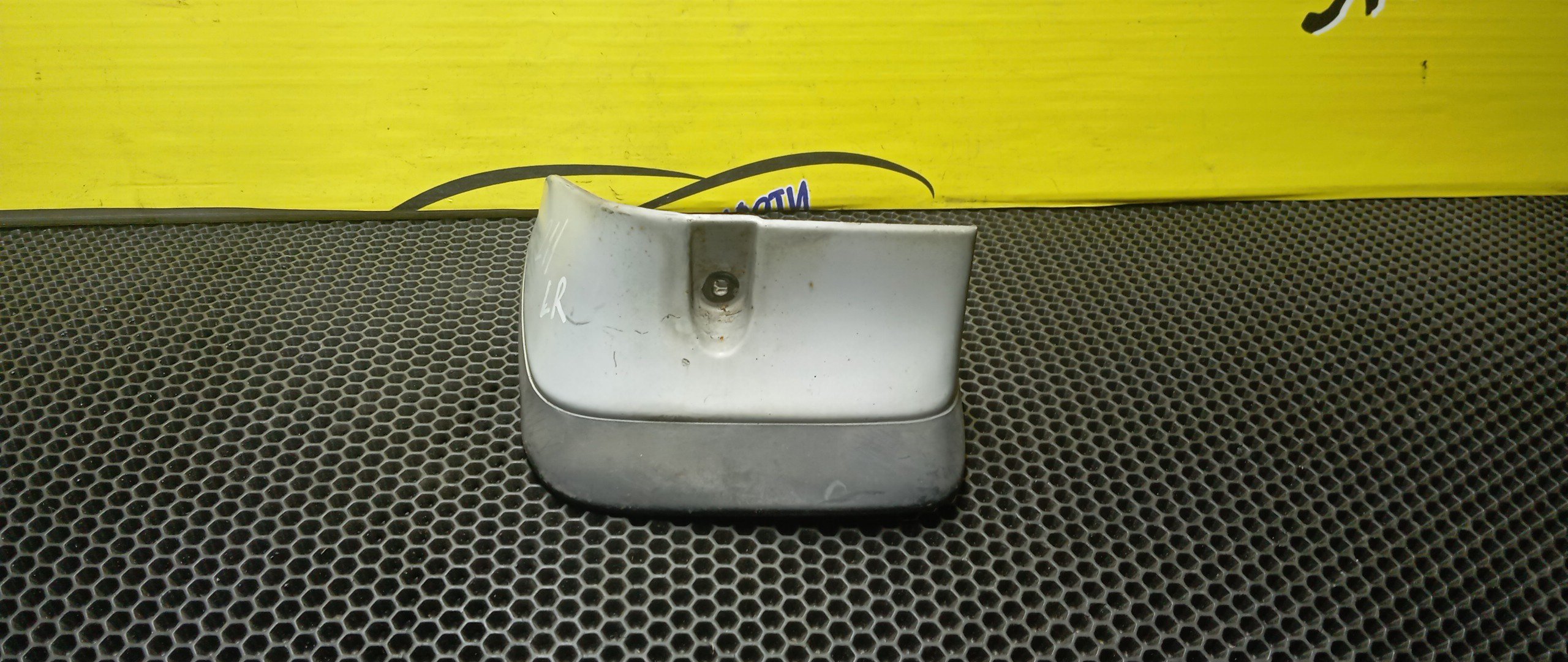 БРЫЗГОВИК/TOY/CARINA/CORONA PREMIO/AT210/AT211/AT212/CT210/CT211/CT215/CT216/ST210/ST215/B/L/2 МОДЕЛЬ