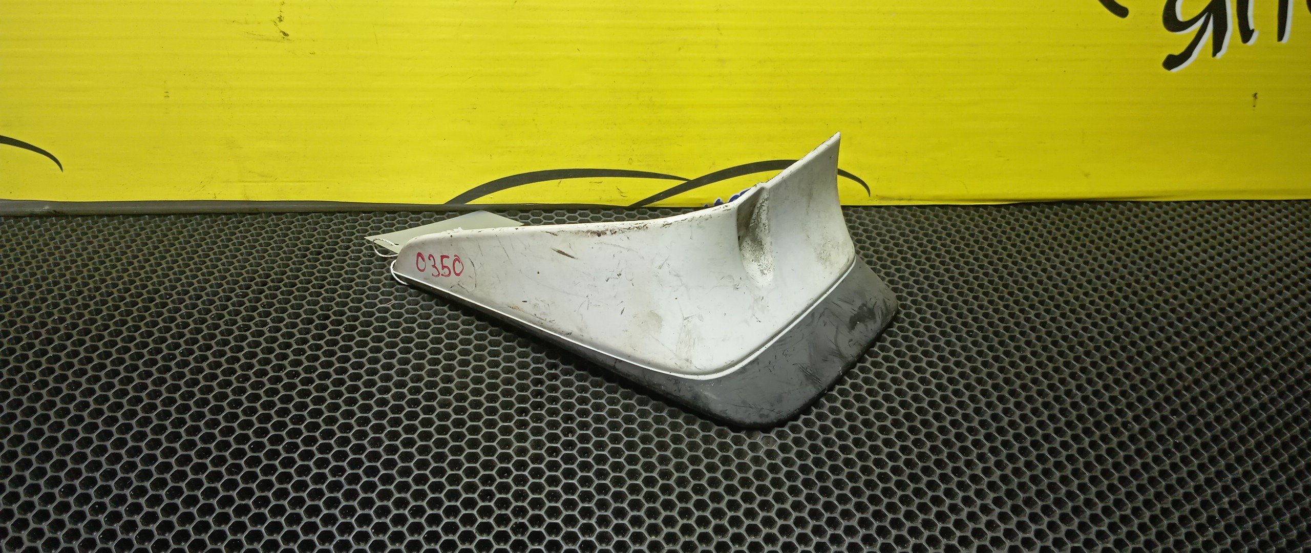 БРЫЗГОВИК/TOY/CARINA/CORONA PREMIO/AT210/AT211/AT212/CT210/CT211/CT215/CT216/ST210/ST215/B/L/2 МОДЕЛЬ