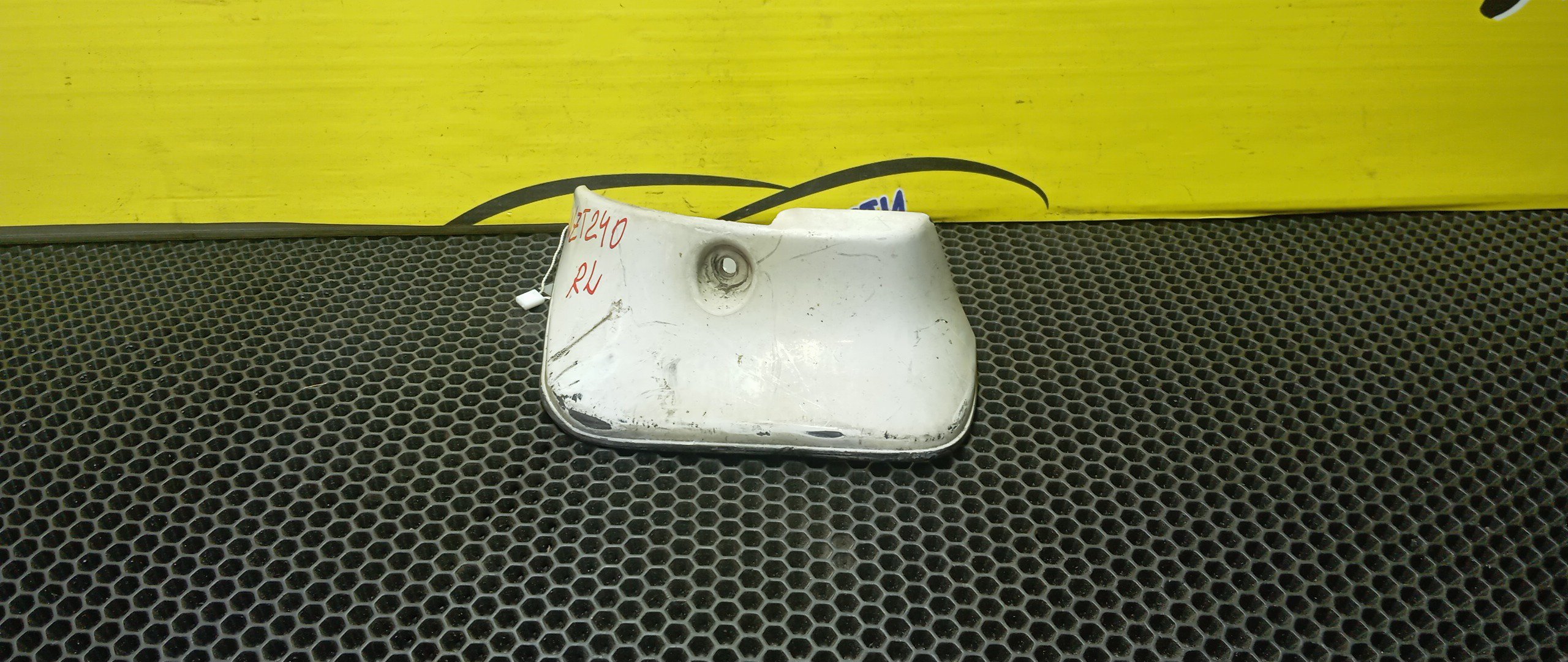 БРЫЗГОВИК/TOY/ALLION/PREMIO/AZT240/NZT240/ZZT240/ZZT245/B/L