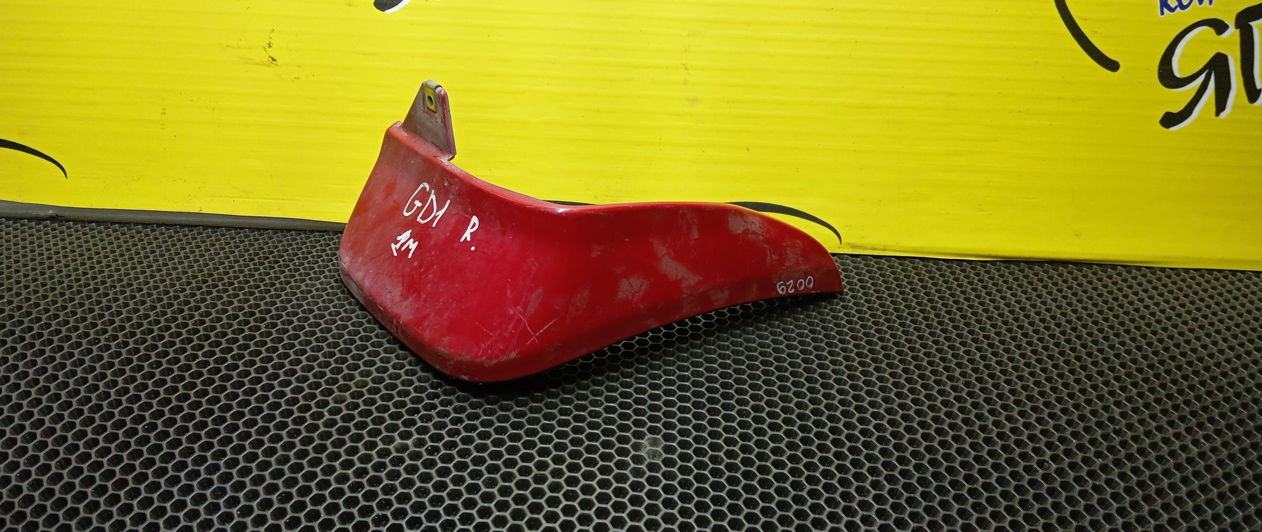 БРЫЗГОВИК/HON/FIT/GD1/GD2/GD3/GD4/B/R/2 МОДЕЛЬ