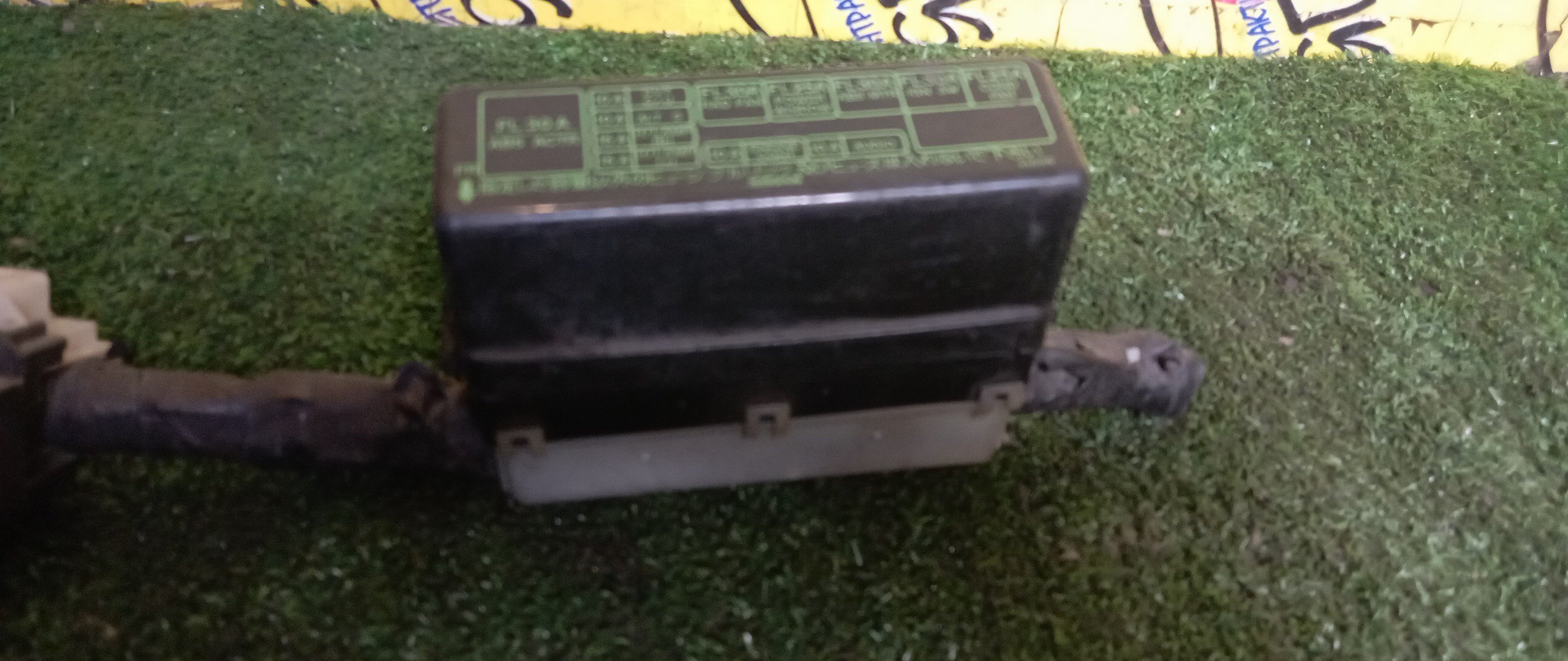 БЛОК ПРЕДОХРАНИТЕЛЕЙ ПОД КАПОТ/NIS/MARCH/CUBE/K11/HK11/ANK11/AK11/Z10/AZ10/ANZ10/CG10/CG13/CGA3/МАЛЫЙ