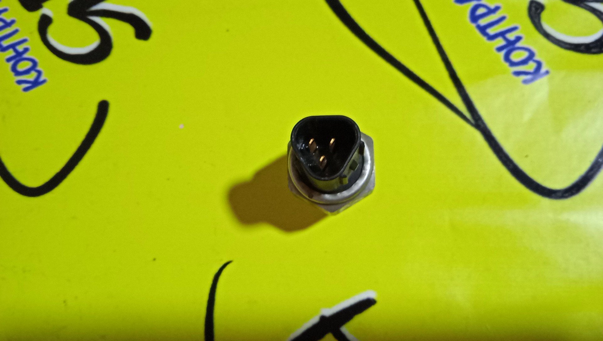 ДАТЧИК ДАВЛЕНИЯ ТОПЛИВА/TOY/1AZFSE/1JZFSE/2JZFSE/2AZFSE/3SFSE/1URFSE/2URFSE/2URGSE/1JZGE/2JZGE/AZT240/AZT220/AZT250/AZT241W/JZS177/ST210/JCG10/JKS175/ACM10/JZX110/AZR60/ACA21/ACA20/ANE10/ANE11/UVF46/UVF45/SV50/ALLION/AVENSIS/BREVIS/CALDINA/CORONA PREMIO/CROWN/CROWN MAJESTA/MARK II/MARK II WAGON BLIT/NOAH/OPA/PREMIO/PROGRES/VEROSSA/VISTA/VISTA ARDEO/VOXY/GS460/IS F/LS460/LS460L/LS600H/8945832010/8945822010