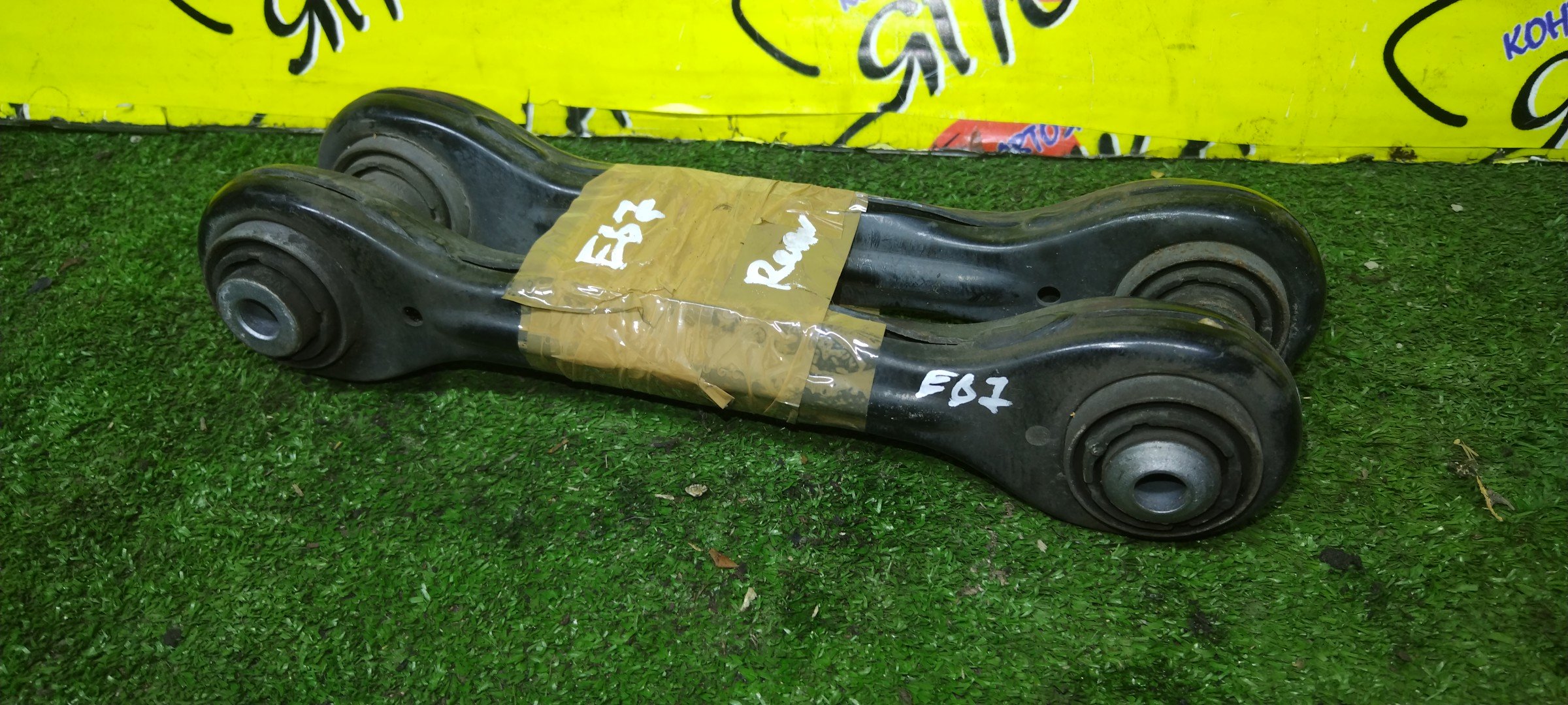 РЫЧАГ/BMW/1-SERIES/3-SERIES/X1/E81/E82/E84/E87/E88/E90/E91/E92/E93/B/LEFT=RIGHT/DOWN/ПОПЕРЕЧНЫЙ/САЙЛЕНТБЛОК-САЙЛЕНТБЛОК/2WD/4WD
