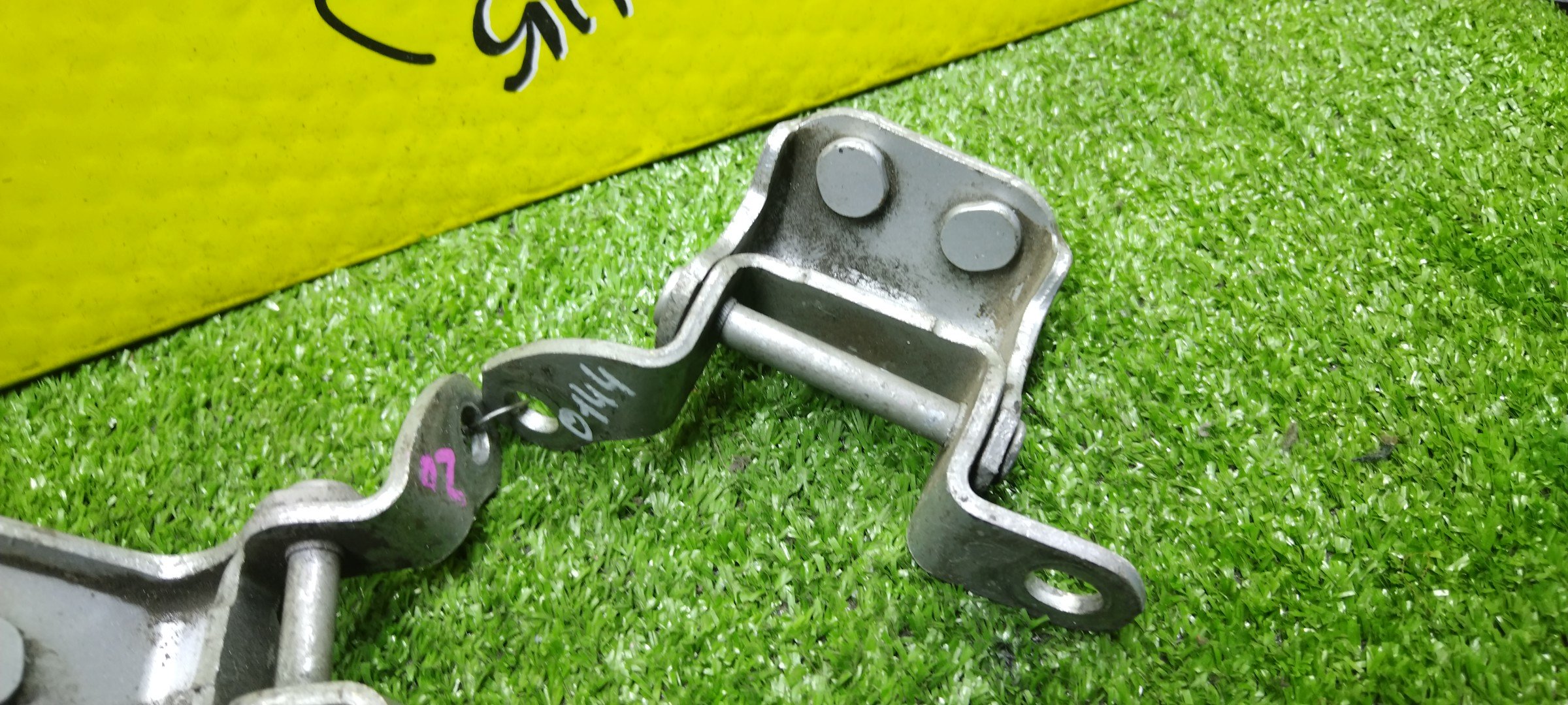 ПЕТЛИ ДВЕРИ/TOY/FUNCARGO/ECHO/PLATZ/VITZ/NCP10/NCP12/NCP13/NCP15/NCP16/NCP20/NCP21/NCP25/SCP10/SCP11/SCP12/SCP13/B/R/ПАРА(ВЕРХ+НИЗ)/6877052010/687500D010