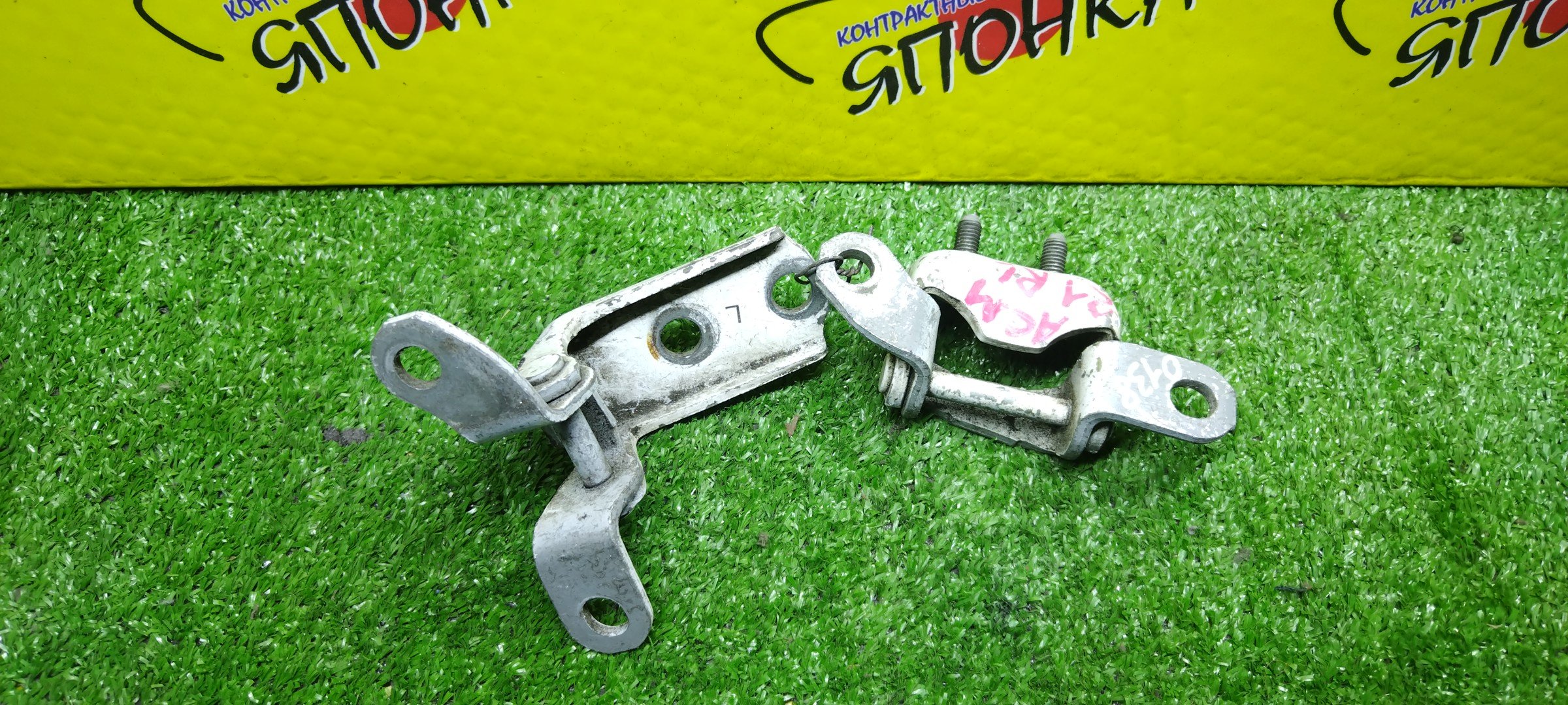 ПЕТЛИ ДВЕРИ/TOY/LEXUS ES300/SCION XB/AVENSIS VERSO/CAMRY GRACIA/CAMRY/IPSUM/MARK II WAGON QUALIS/OPA/PICNIC/PRIUS/RAV4/SCION/WILL VI/WINDOM/BB/MCV20/NCP31/ACM20/ACM21/MCV21/MCV25/SXV20/SXV25/ACM26/ACT10/ZCT10/ZCT15/NHW10/NHW11/SXA11/SXA16/NCP19/NCP30/NCP35/B/L/ПАРА(ВЕРХ+НИЗ)/6876042010