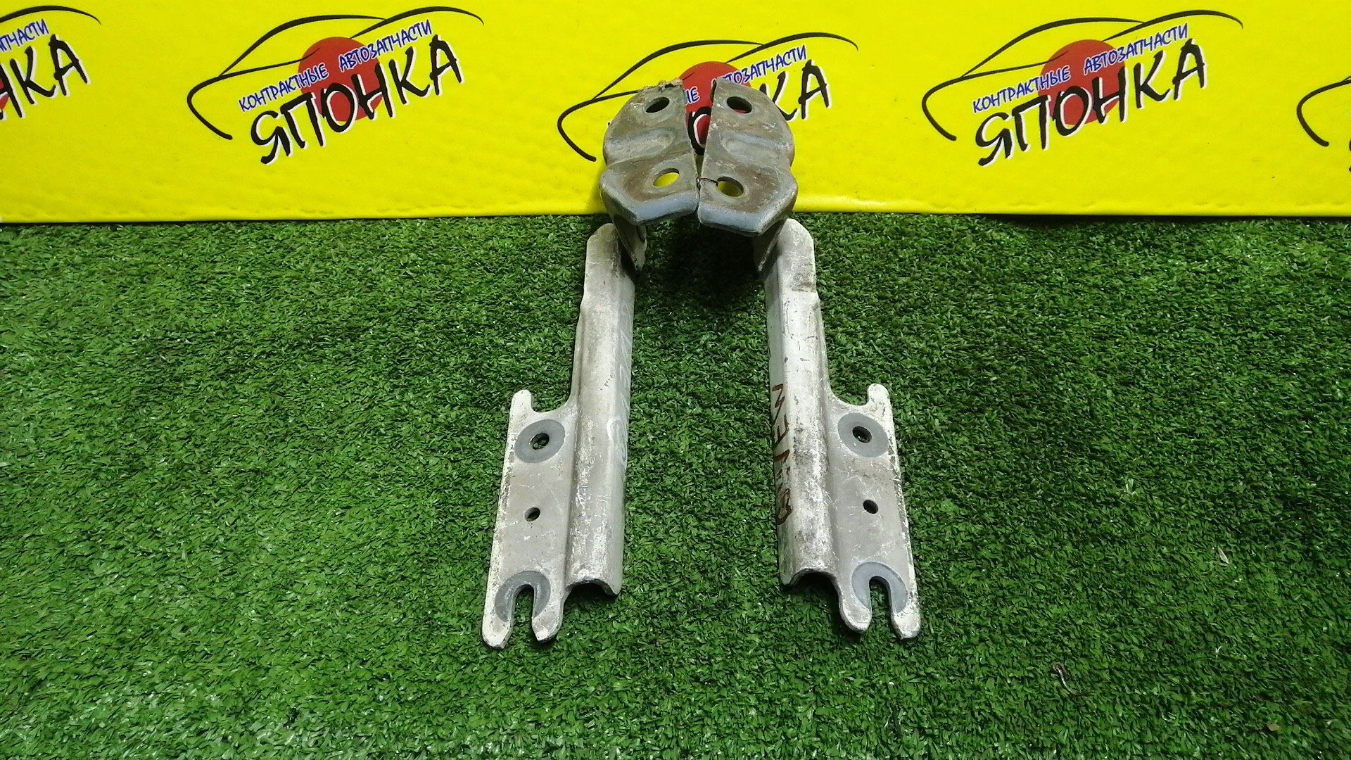 ПЕТЛЯ КАПОТА/MAZ/626/CAPELLA/TELSTAR GF/GF8P/GFEP/GFER/GFFP/GW5R/GW8W/GWER/GWEW/GWFW/КОМПЛЕКТ/GE4T52410/GE4T52420