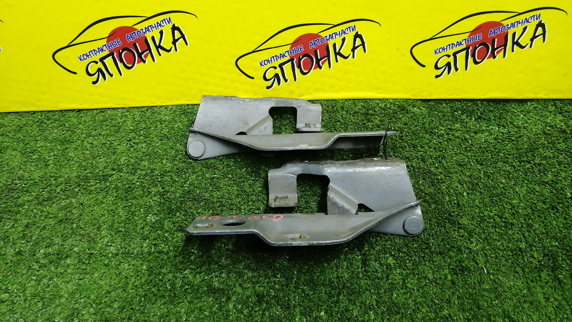 ПЕТЛЯ КАПОТА/NIS/ALMERA/BLUEBIRD SYLPHY/FG10/N16/QG10/QNG10/TG10/КОМПЛЕКТ/654014M700/654004M700