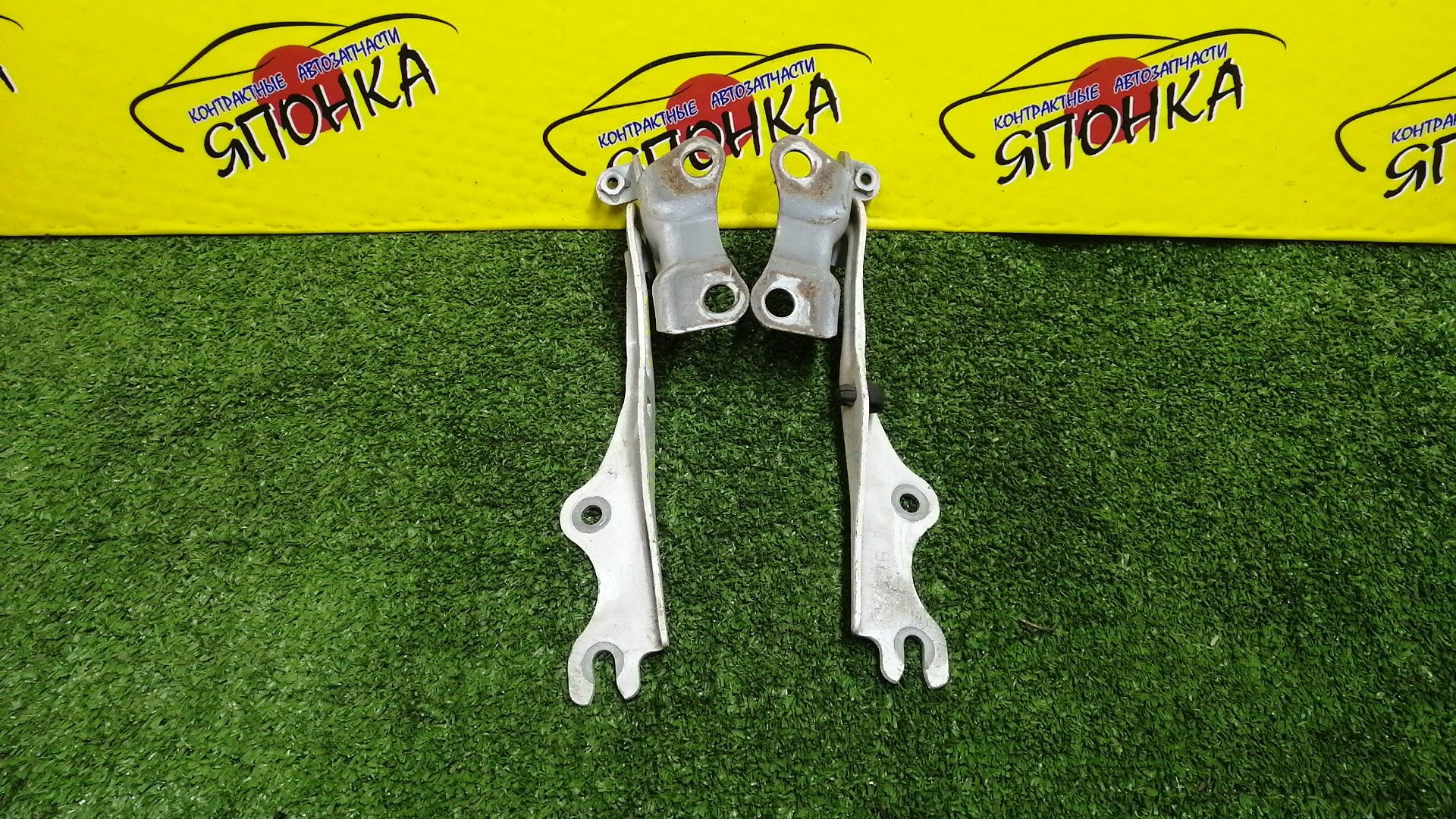 ПЕТЛЯ КАПОТА/MAZ/DEMIO/VERISA/DC5R/DC5W/DY3R/DY3W/DY5R/DY5W/КОМПЛЕКТ/B01W52420/B01W52410/D35052410C/D35052420C/D35052410B/D35052420B