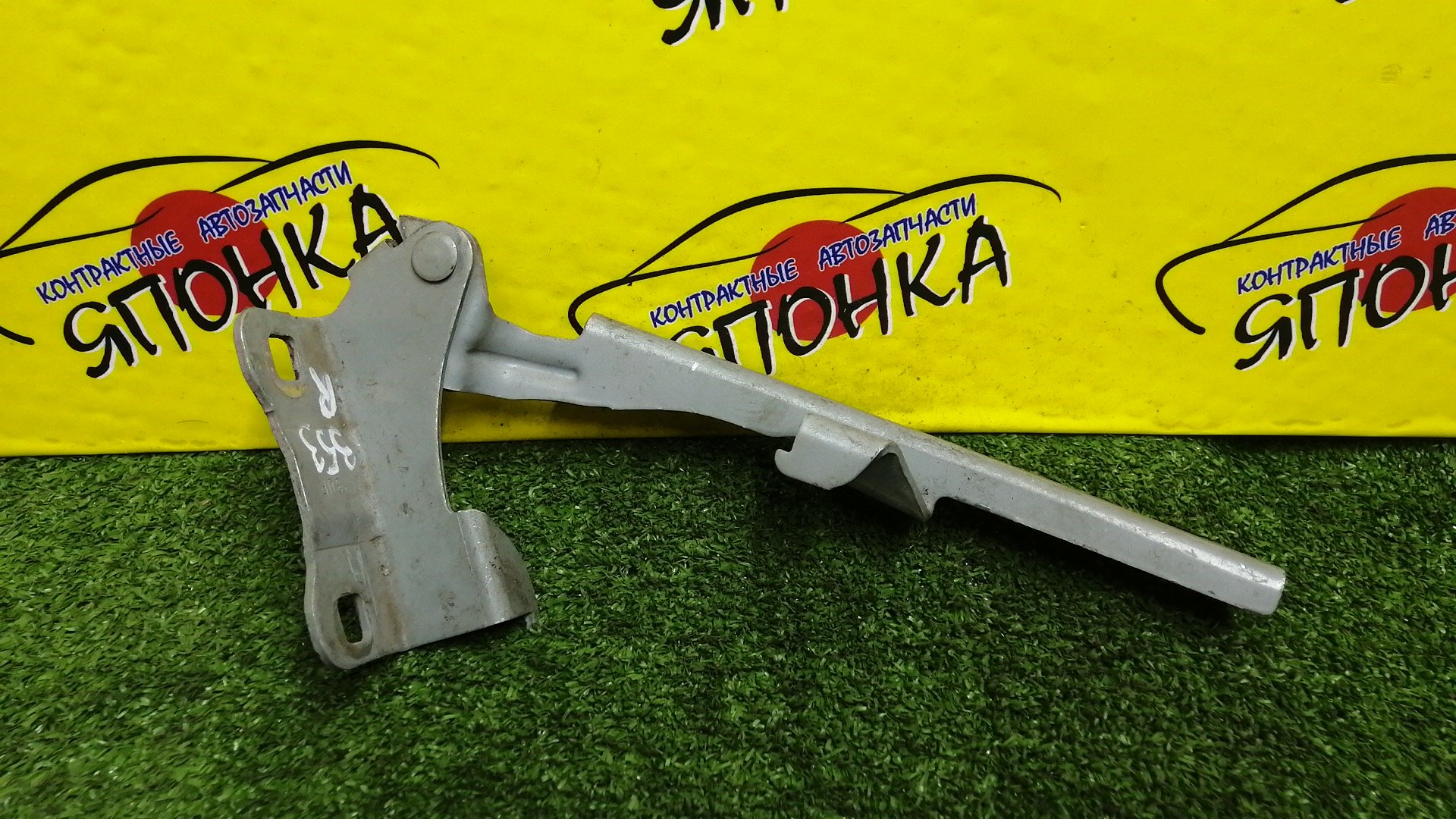 ПЕТЛЯ КАПОТА/NIS/CUBE/CUBE CUBIC/Z11/BNZ11/BZ11/BGZ11/YGZ11/YGNZ11/R/654003U000