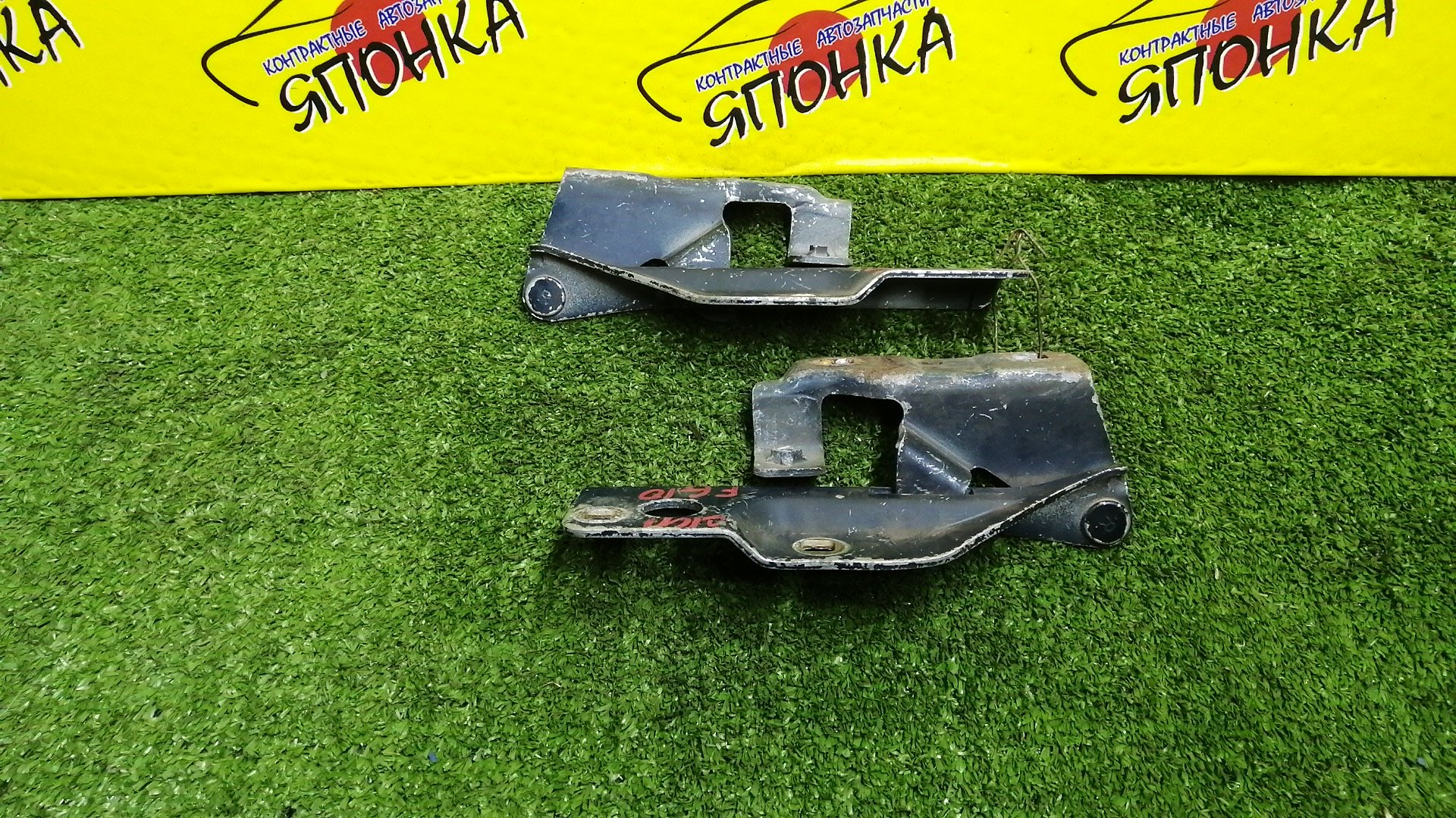 ПЕТЛЯ КАПОТА/NIS/ALMERA/BLUEBIRD SYLPHY/FG10/N16/QG10/QNG10/TG10/КОМПЛЕКТ/654014M700/654004M700