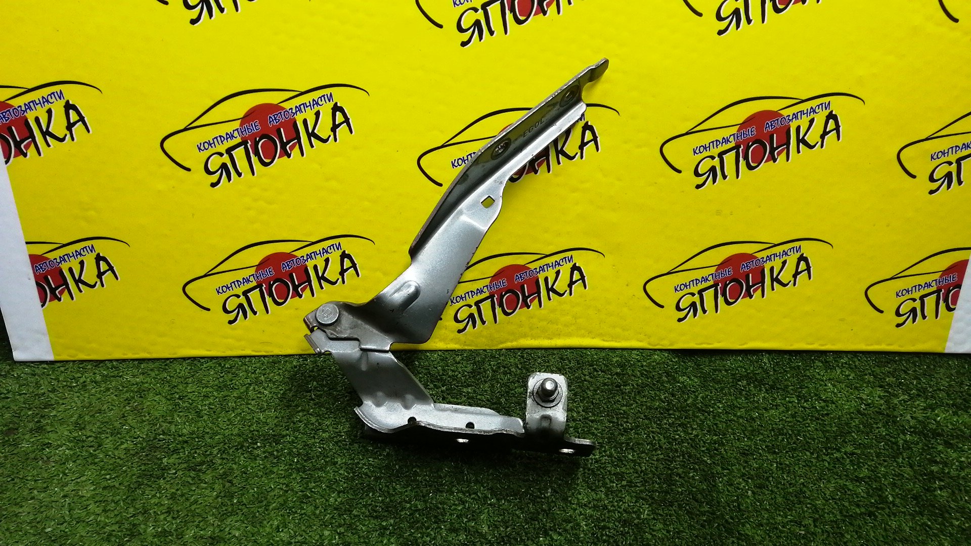 ПЕТЛЯ КАПОТА/NIS/INFINITI/FUGA/M35/M45/GY50/PNY50/PY50/Y50/L/65400EG000