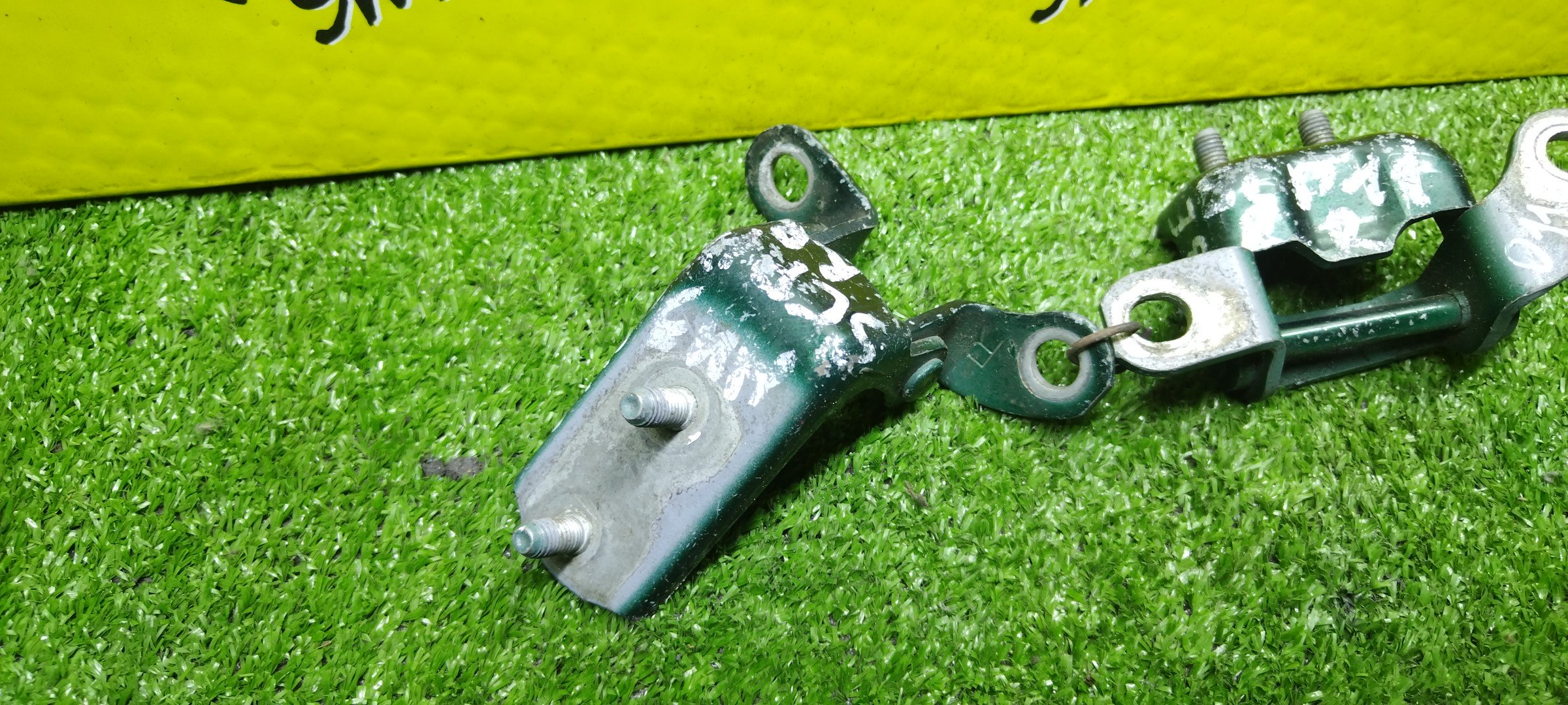 ПЕТЛИ ДВЕРИ/TOY/FUNCARGO/ECHO/PLATZ/VITZ/NCP10/NCP12/NCP13/NCP15/NCP16/NCP20/NCP21/NCP25/SCP10/SCP11/SCP12/SCP13/B/R/ПАРА(ВЕРХ+НИЗ)/6877052010/687500D010