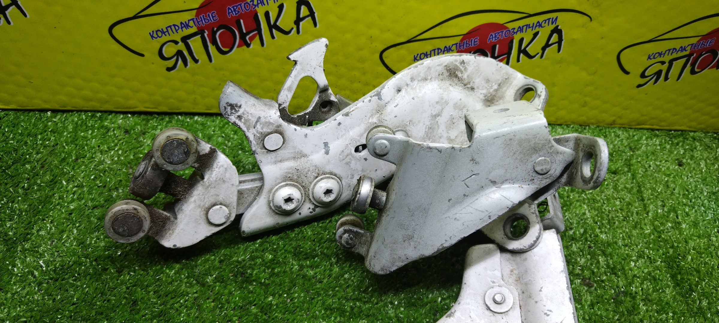 ПЕТЛЯ НА СДВИЖНУЮ ДВЕРЬ/TOY/RAUM/EXZ10/EXZ15/B/L/КОМПЛЕКТ(3ШТ)/6832046011/6839046010/6836046010