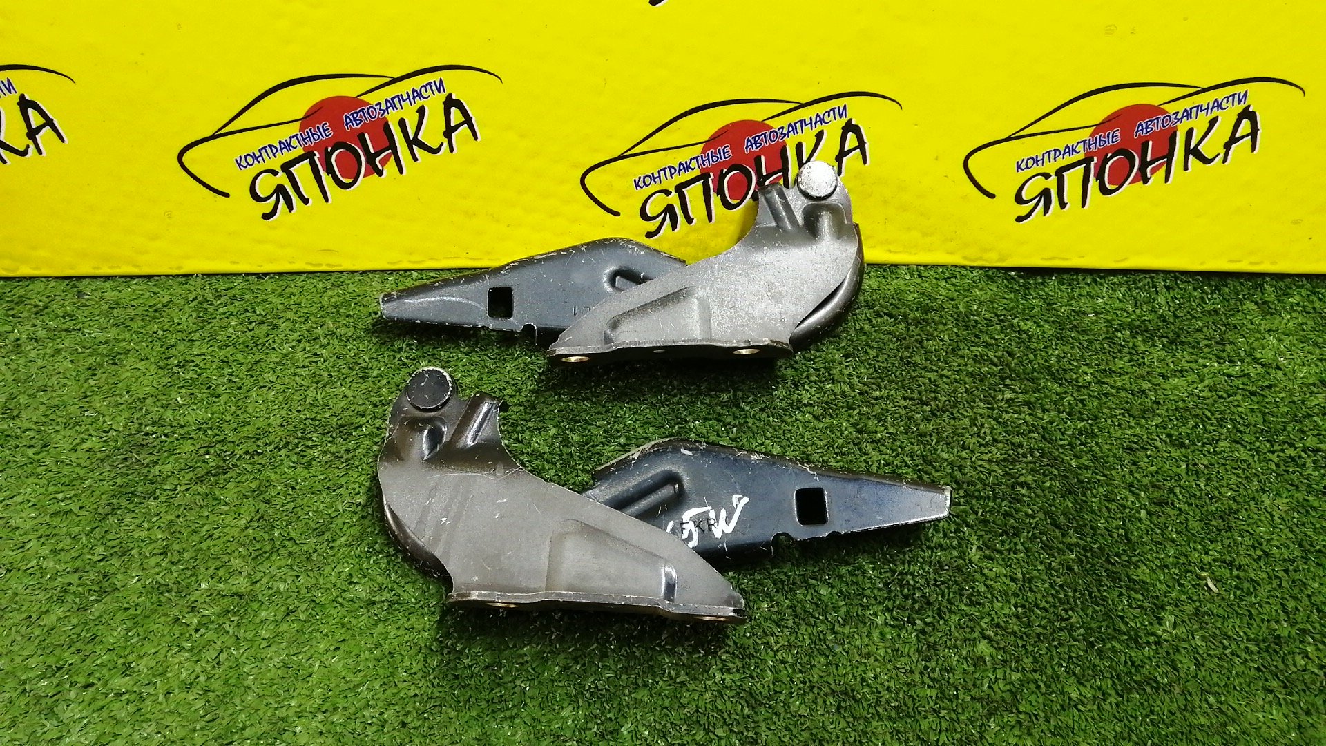 ПЕТЛЯ КАПОТА/SUZ/ALTO/KEI/SWIFT/HA23S/HA23V/HN22S/HT51S/HT81S/5742080G00/5741080G00