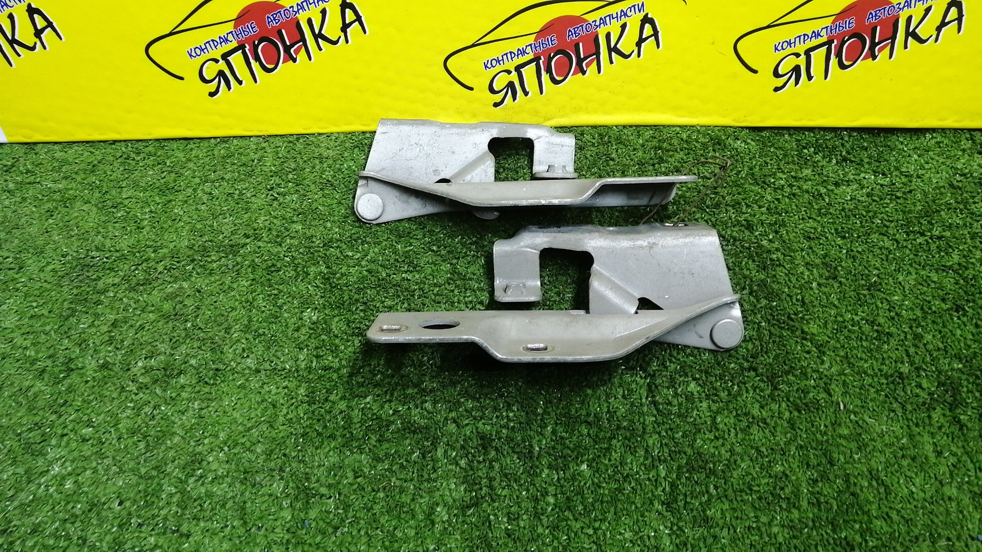 ПЕТЛЯ КАПОТА/NIS/ALMERA/BLUEBIRD SYLPHY/FG10/N16/QG10/QNG10/TG10/КОМПЛЕКТ/654014M700/654004M700