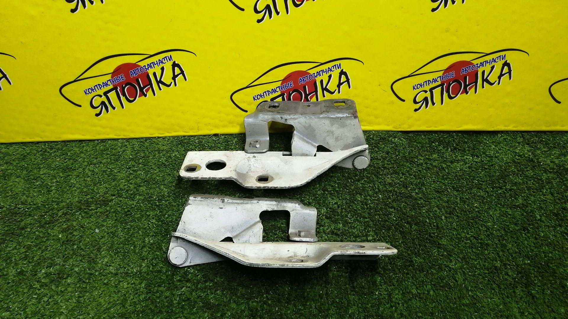 ПЕТЛЯ КАПОТА/NIS/ALMERA/BLUEBIRD SYLPHY/FG10/N16/QG10/QNG10/TG10/КОМПЛЕКТ/654014M700/654004M700