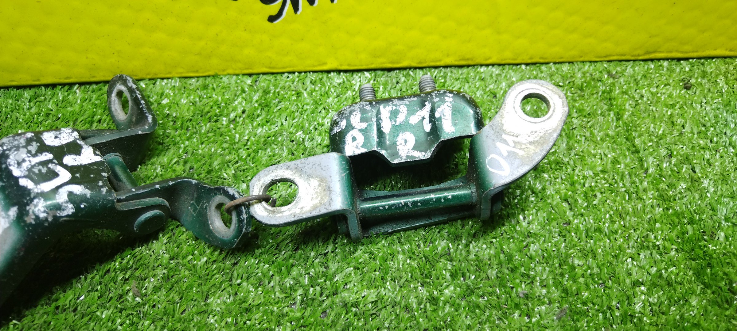 ПЕТЛИ ДВЕРИ/TOY/FUNCARGO/ECHO/PLATZ/VITZ/NCP10/NCP12/NCP13/NCP15/NCP16/NCP20/NCP21/NCP25/SCP10/SCP11/SCP12/SCP13/B/R/ПАРА(ВЕРХ+НИЗ)/6877052010/687500D010