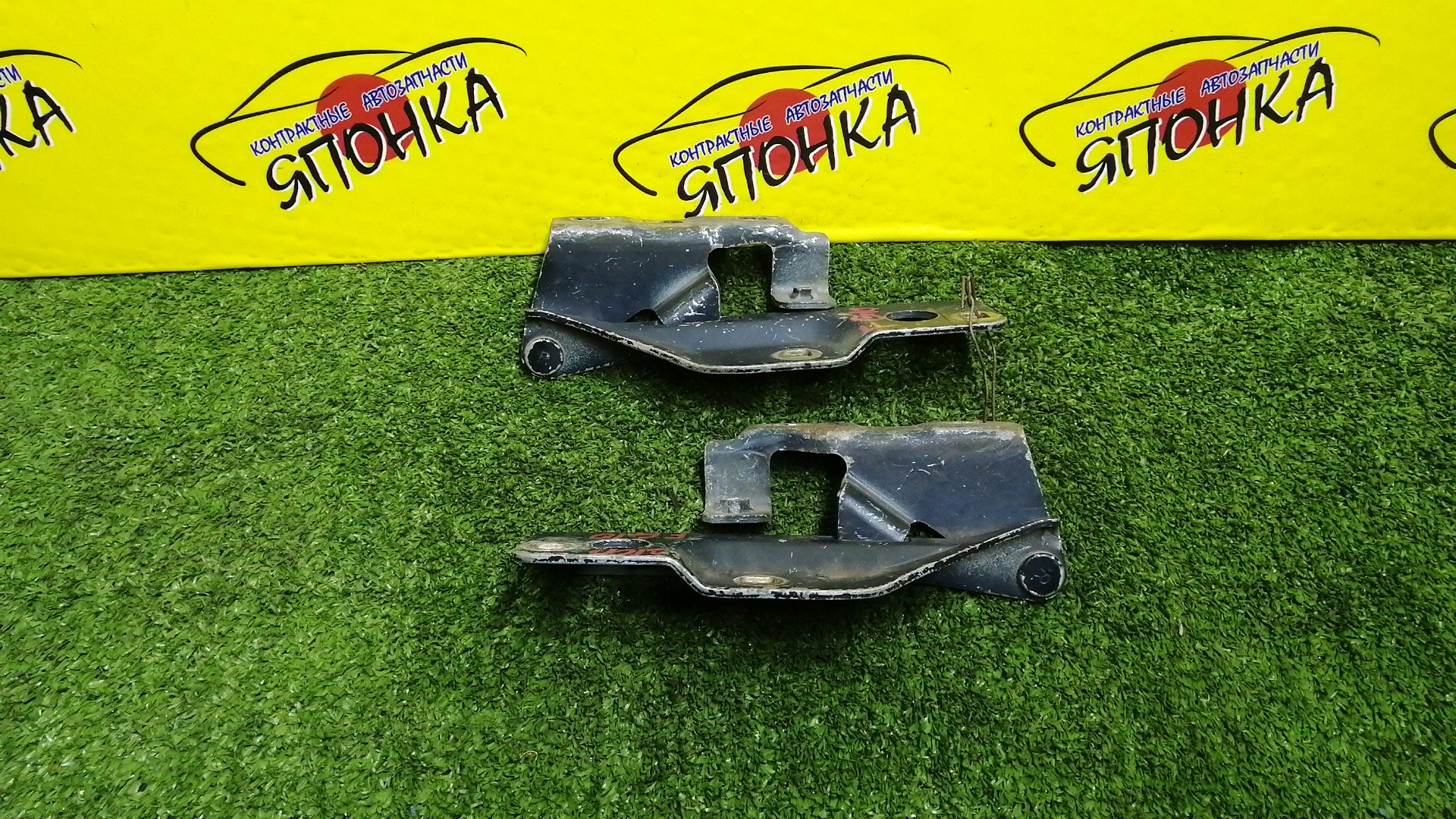 ПЕТЛЯ КАПОТА/NIS/ALMERA/BLUEBIRD SYLPHY/FG10/N16/QG10/QNG10/TG10/КОМПЛЕКТ/654014M700/654004M700