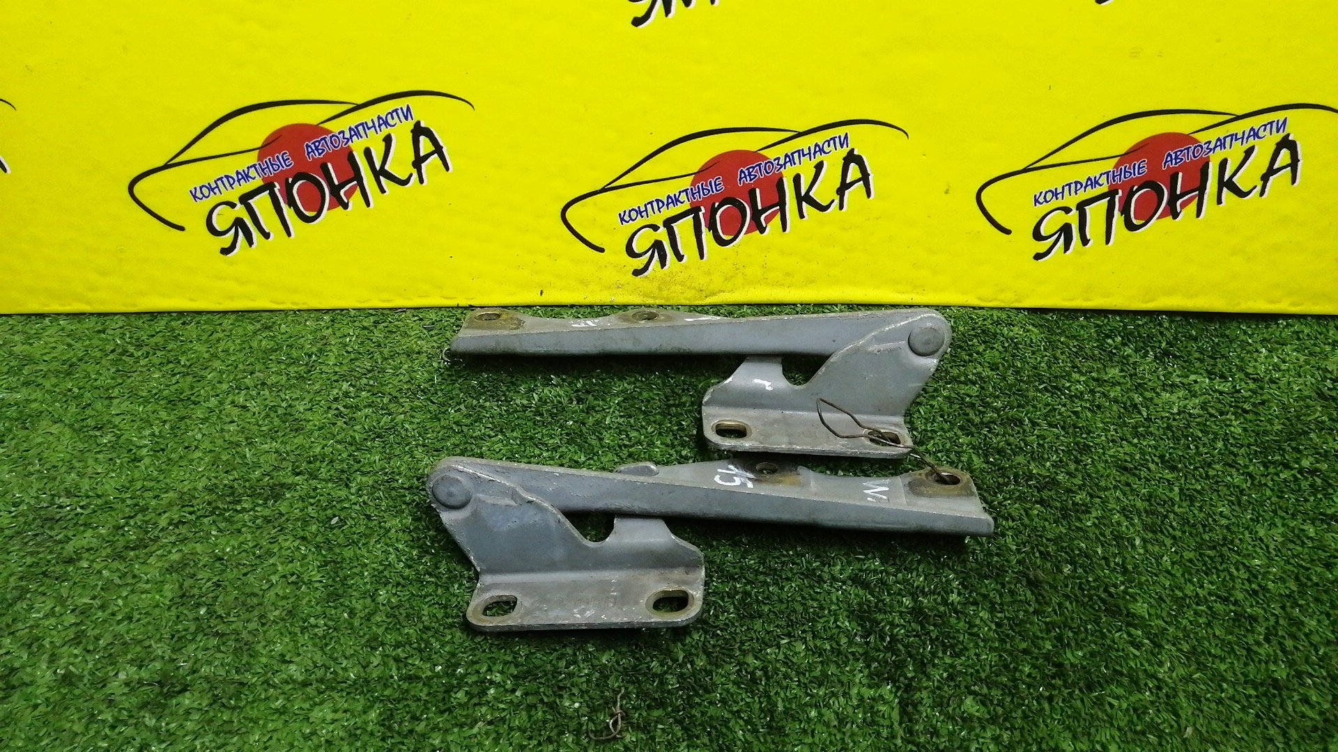 ПЕТЛЯ КАПОТА/NIS/AVENIR/BLUEBIRD/EXPERT/PRIMERA/PRIMERA CAMINO/U14/P11/W11/КОМПЛЕКТ/654002J010/654012J010