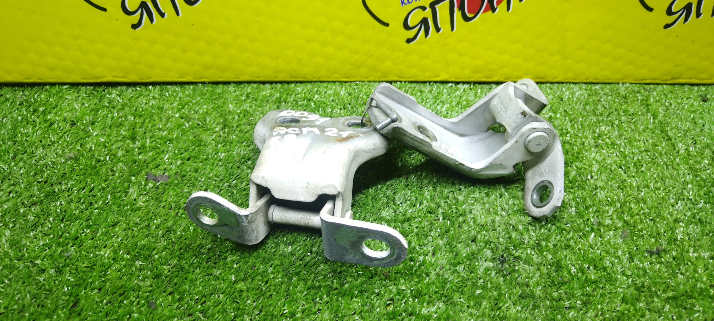 ПЕТЛИ ДВЕРИ/TOY/IPSUM/ACM21W/ACM26W/F/R/ПАРА(ВЕРХ+НИЗ)