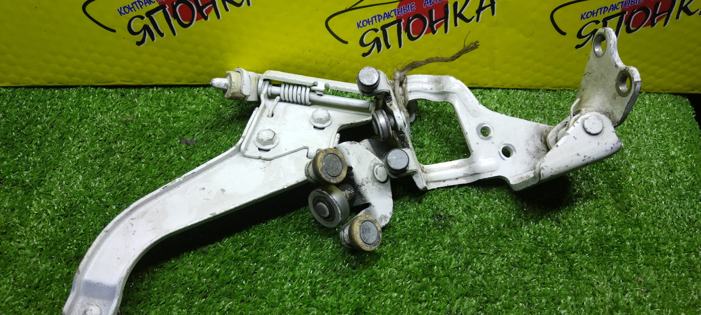 ПЕТЛЯ НА СДВИЖНУЮ ДВЕРЬ/TOY/ISIS/ZNM10/ANM10/ZGM10/ZNM15/ANM15/ZGM15/B/L/КОМПЛЕКТ(3ШТ)/6836044010/6839044010/6832044010