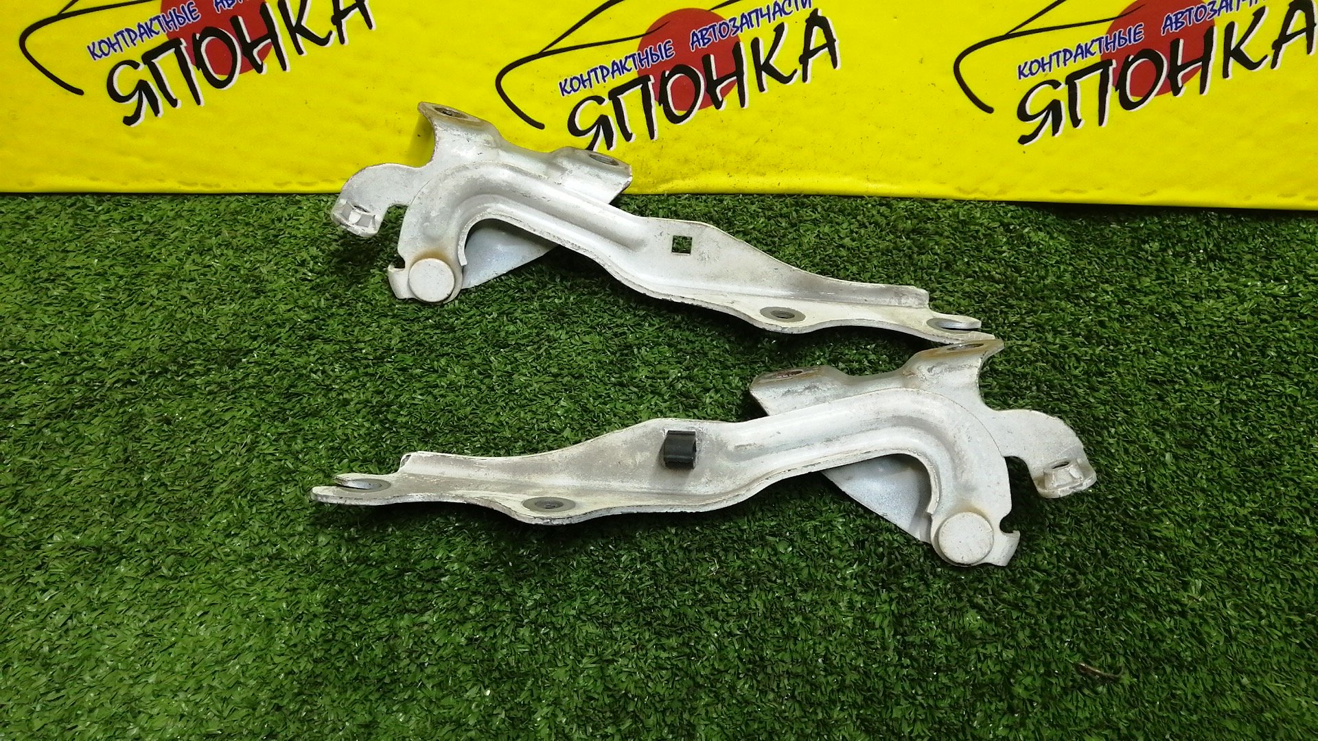 ПЕТЛЯ КАПОТА/MAZ/DEMIO/VERISA/DC5R/DC5W/DY3R/DY3W/DY5R/DY5W/КОМПЛЕКТ/B01W52420/B01W52410/D35052410C/D35052420C/D35052410B/D35052420B