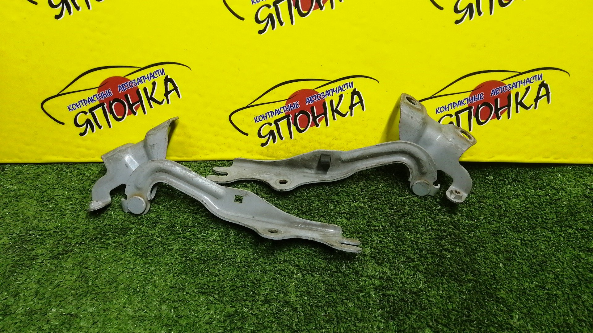 ПЕТЛЯ КАПОТА/MAZ/DEMIO/VERISA/DC5R/DC5W/DY3R/DY3W/DY5R/DY5W/КОМПЛЕКТ/B01W52420/B01W52410/D35052410C/D35052420C/D35052410B/D35052420B