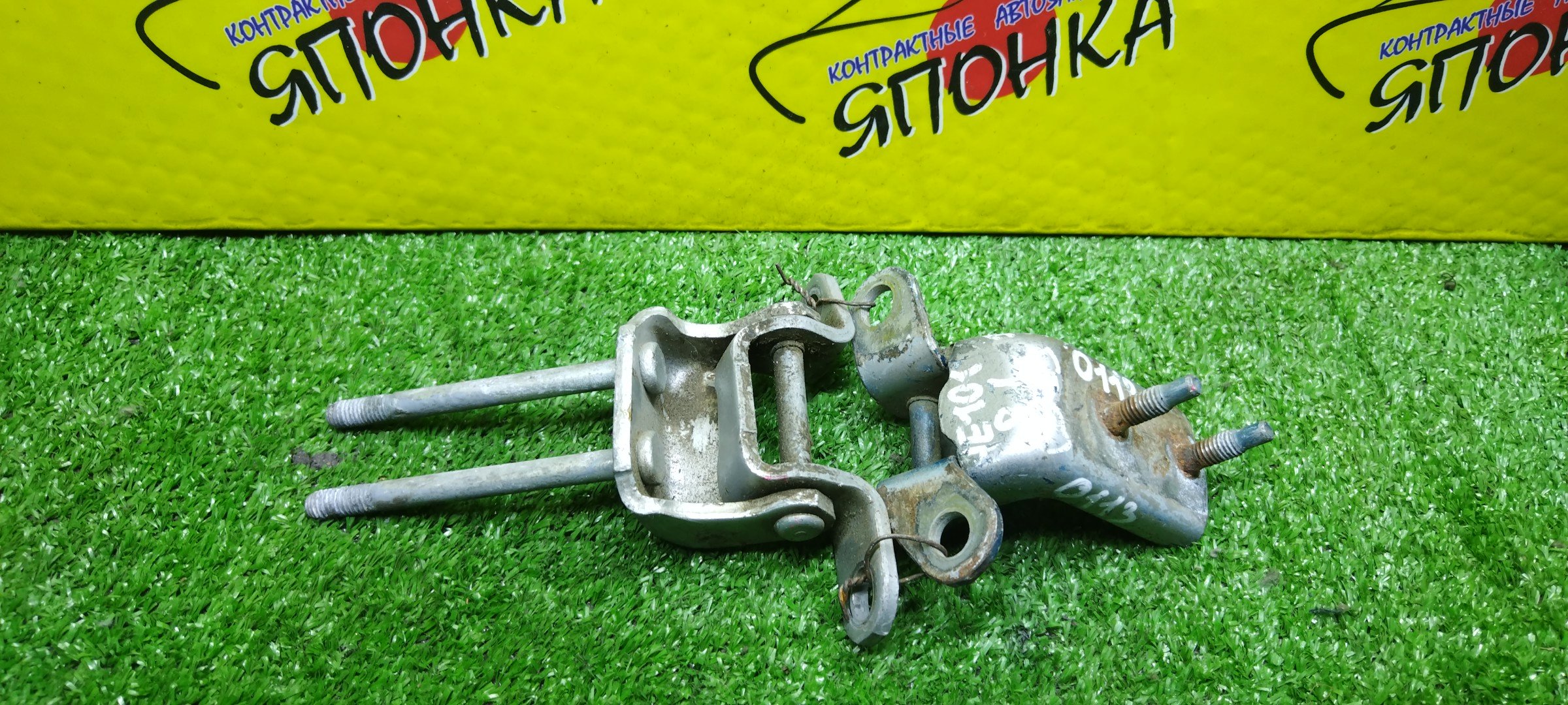 ПЕТЛИ ДВЕРИ/TOY/COROLLA CERES/SPRINTER MARINO/CARINA ED/COROLLA LEVIN/CORONA EXIV/SPRINTER TRUENO/ST200/ST201/ST202/ST203/ST205/AE100/AE101/B/L/ПАРА(ВЕРХ+НИЗ)/6876012080