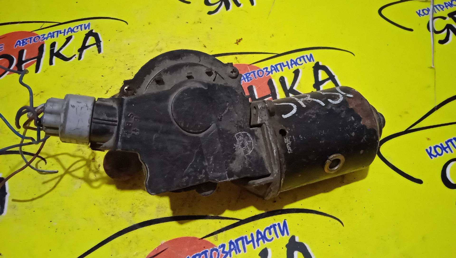 МОТОР ДВОРНИКОВ/TOY/LITE ACE NOAH/LITE ACE/TOWN ACE NOAH/TOWN ACE/CR40/CR40G/CR41/CR42G/CR50/CR50G/CR51V/CR52/KR41/KR42/KR52/SR40/SR40G/SR50/SR50G/CR41V/CR42/CR42V/KR41V/KR42V/8511028150