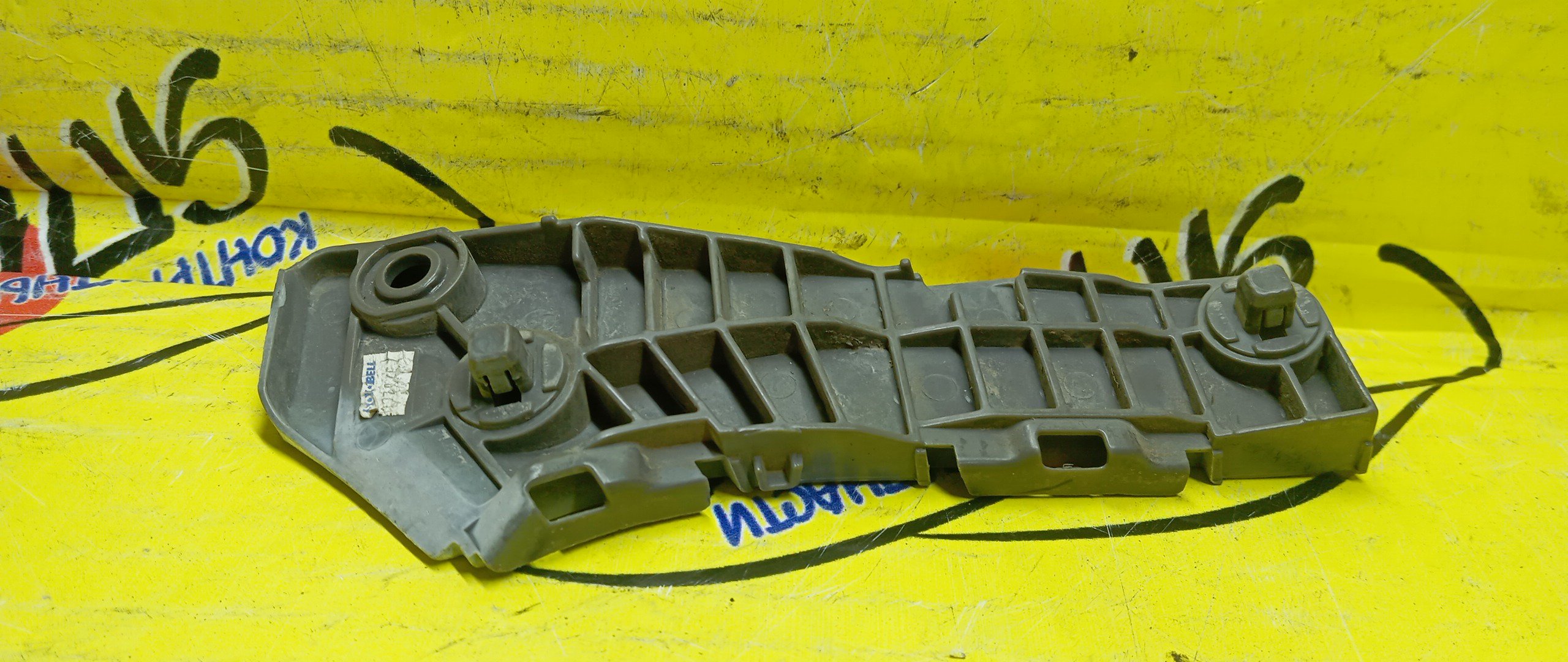 КРЕПЛЕНИЕ БАМПЕРА/TOY/AURION/GSV40/GSV40L/F/L