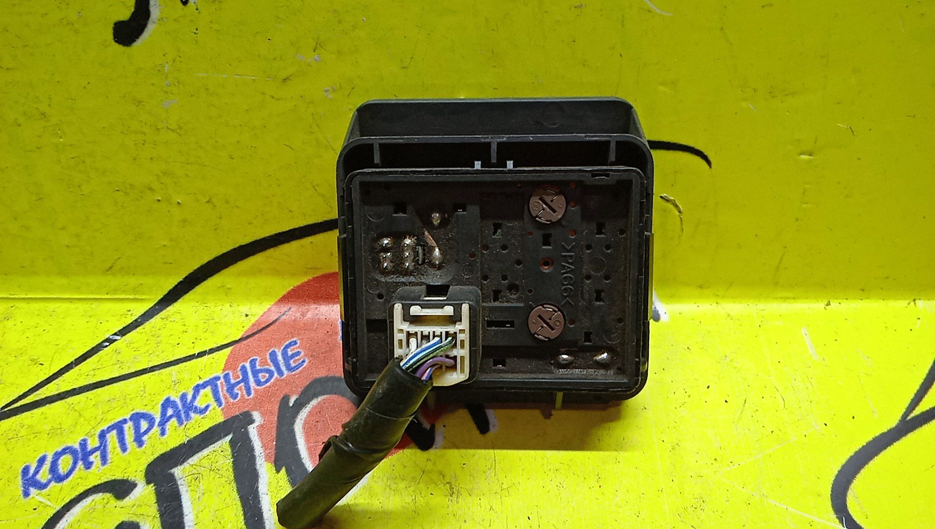 КОПКА СДВИЖНОЙ ДВЕРИ/MAZ/LW/LW3W/LWFW/LWEW/LW5W/LE48665F0